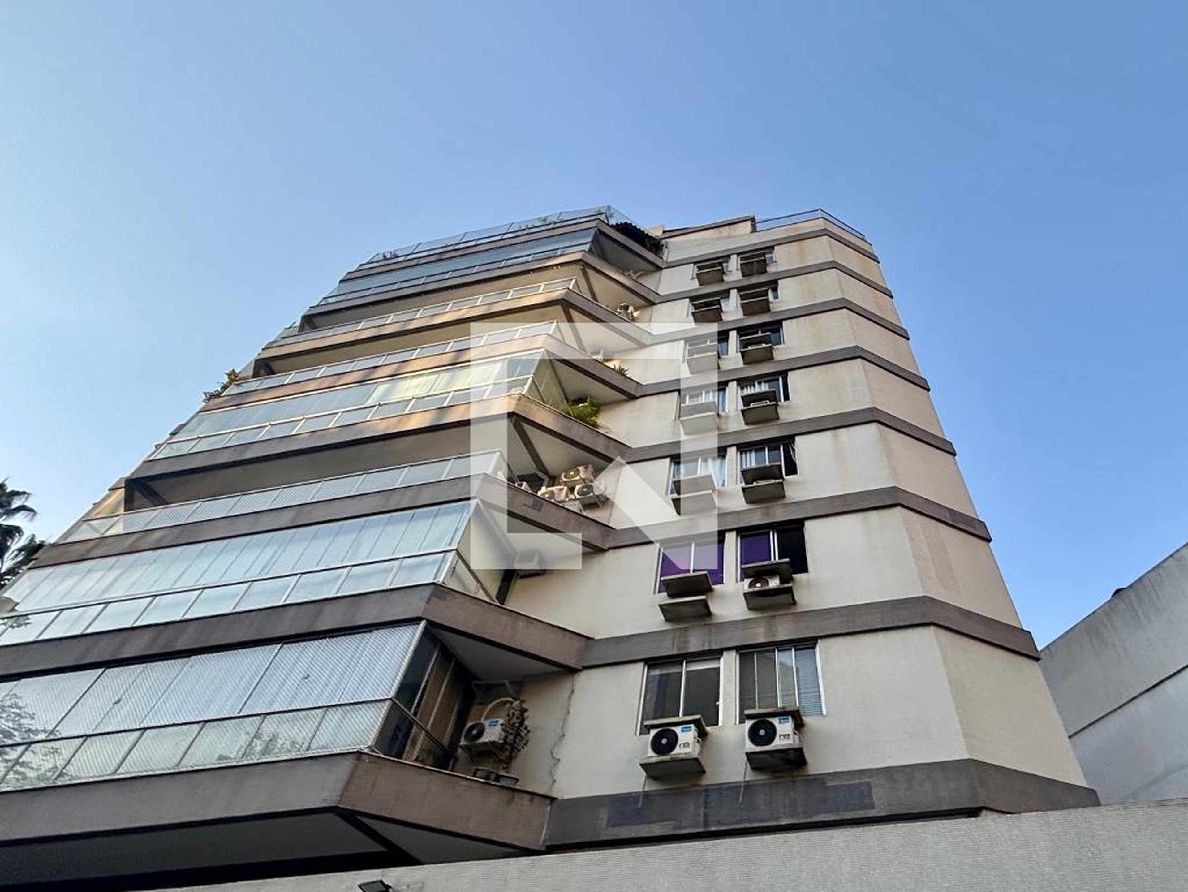 Fachada Condomínio Varandas do Humaitá