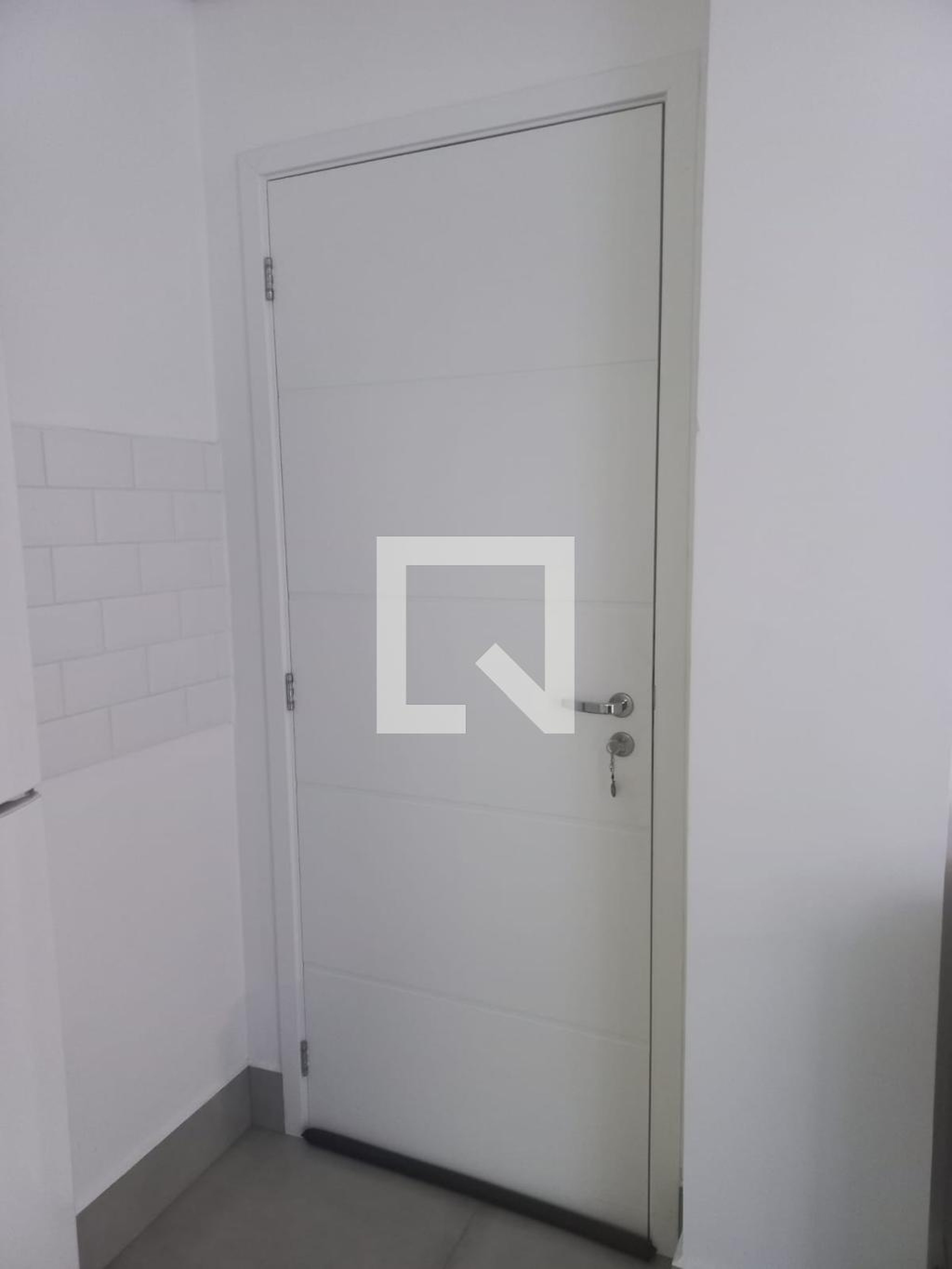 Entrada Condomínio em Rua dos Faveiros, 1