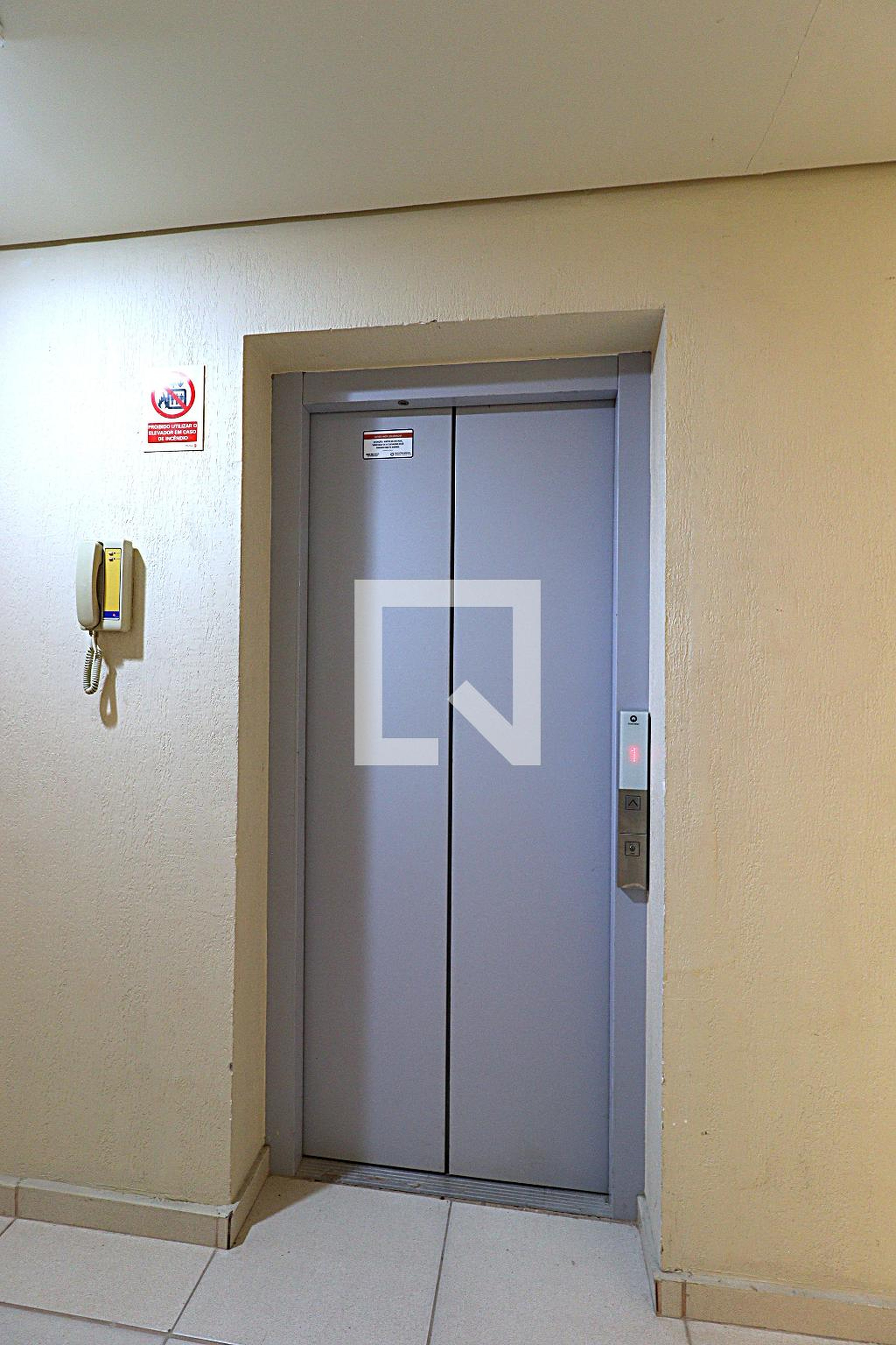 Elevador - Residencial Sevilha Triana