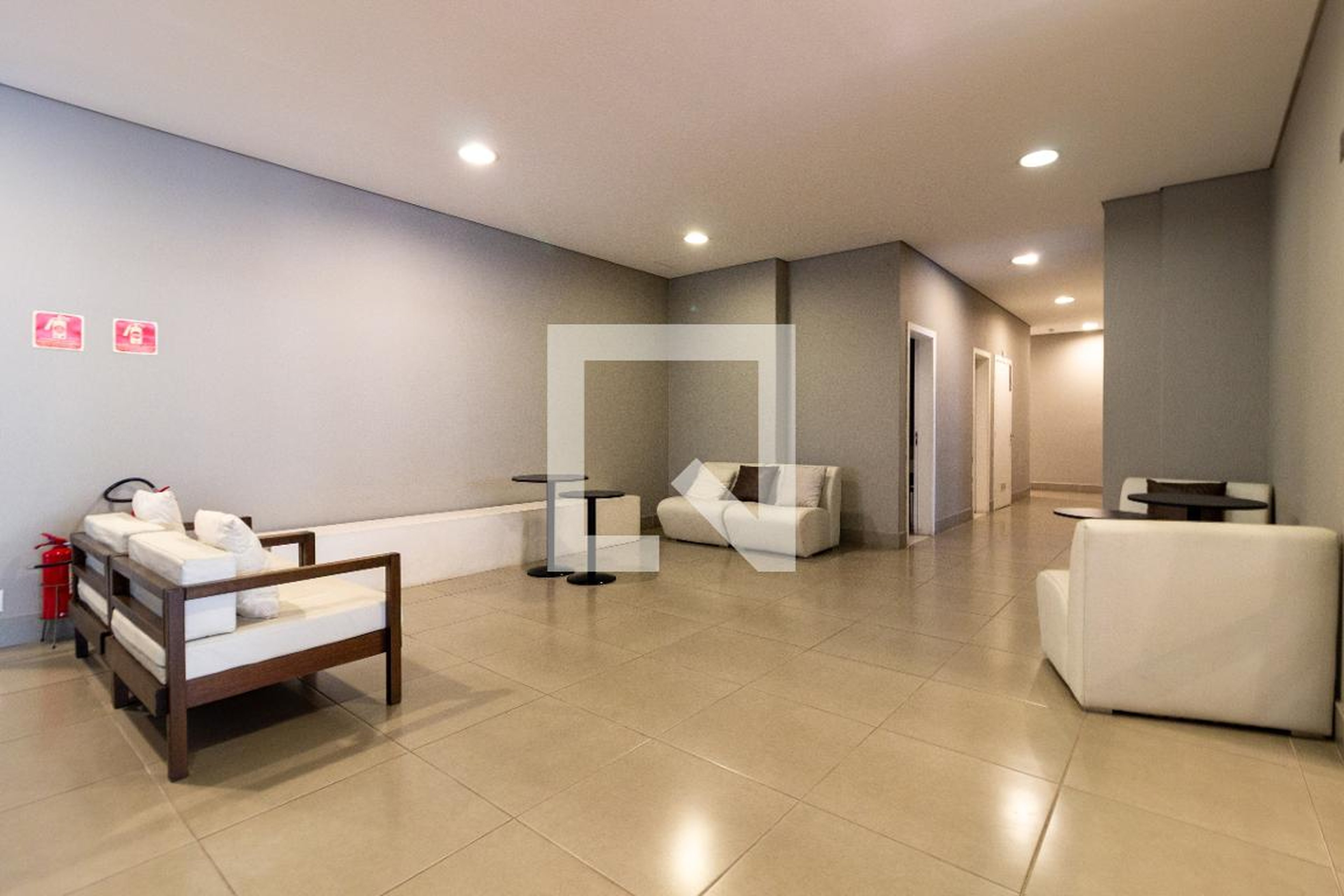 Área comum Condomínio em Rua Fernão Dias, 323323