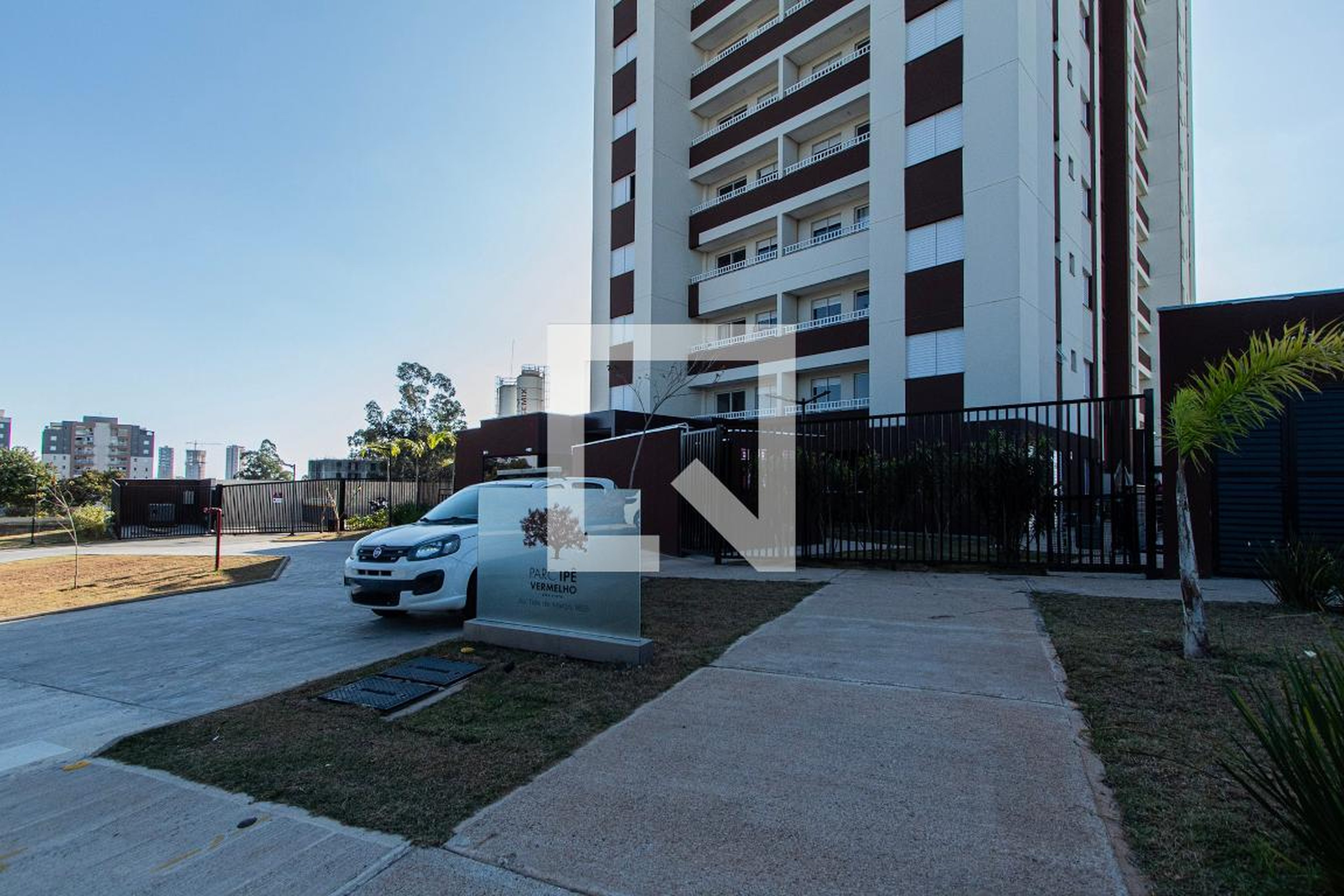 Fachada Condomínio em Avenida Três de Março, 55