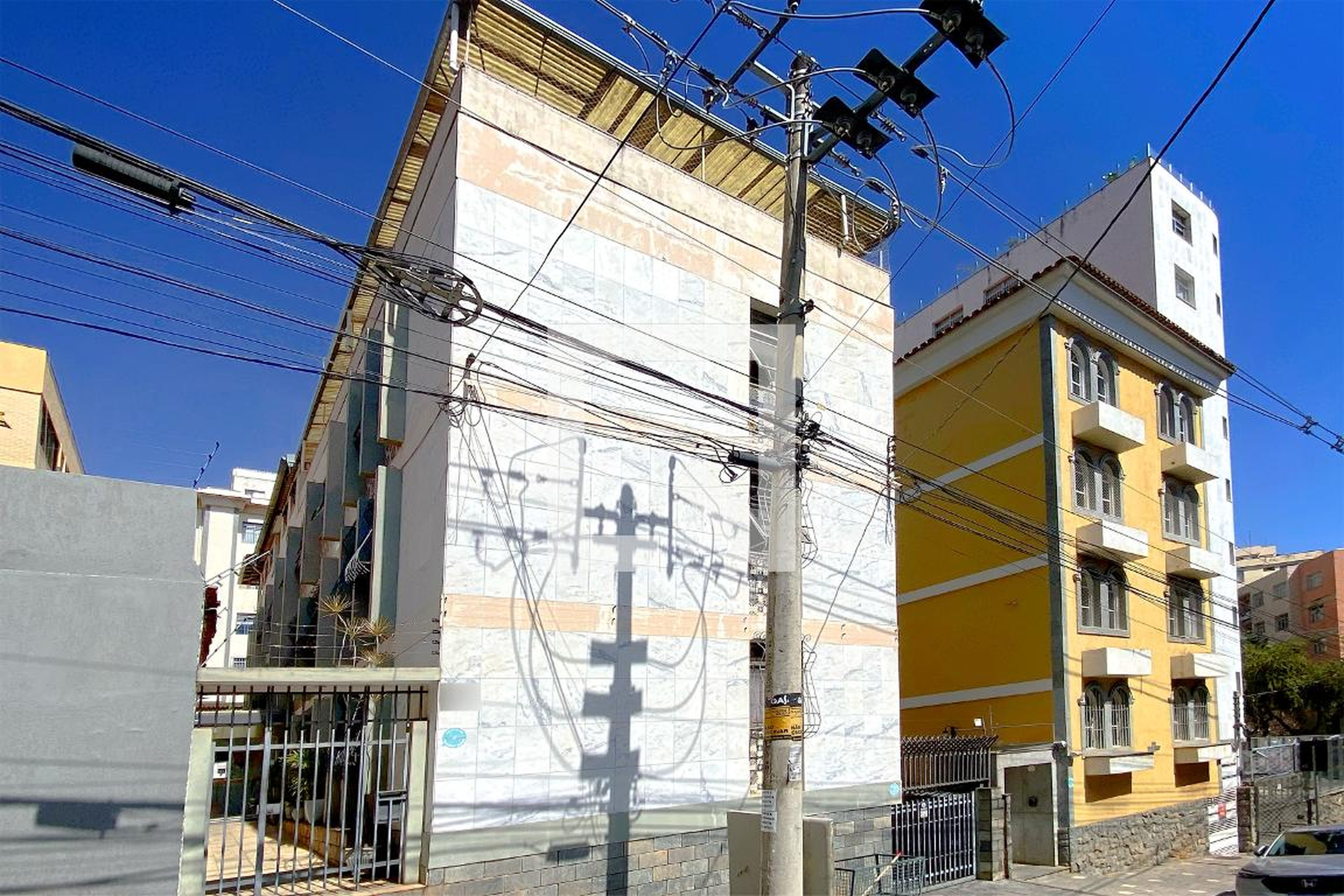 Fachada Condomínio em Rua Martim Francisco, 469