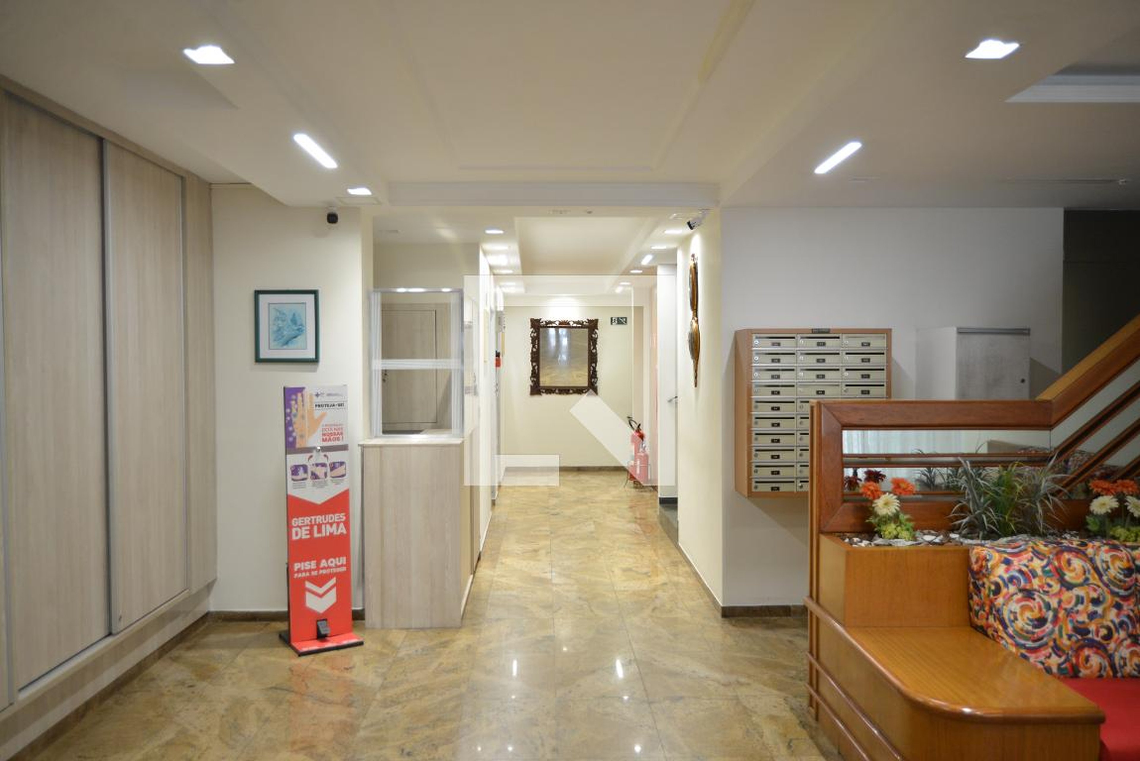Hall de entrada - Gertrudes de Lima