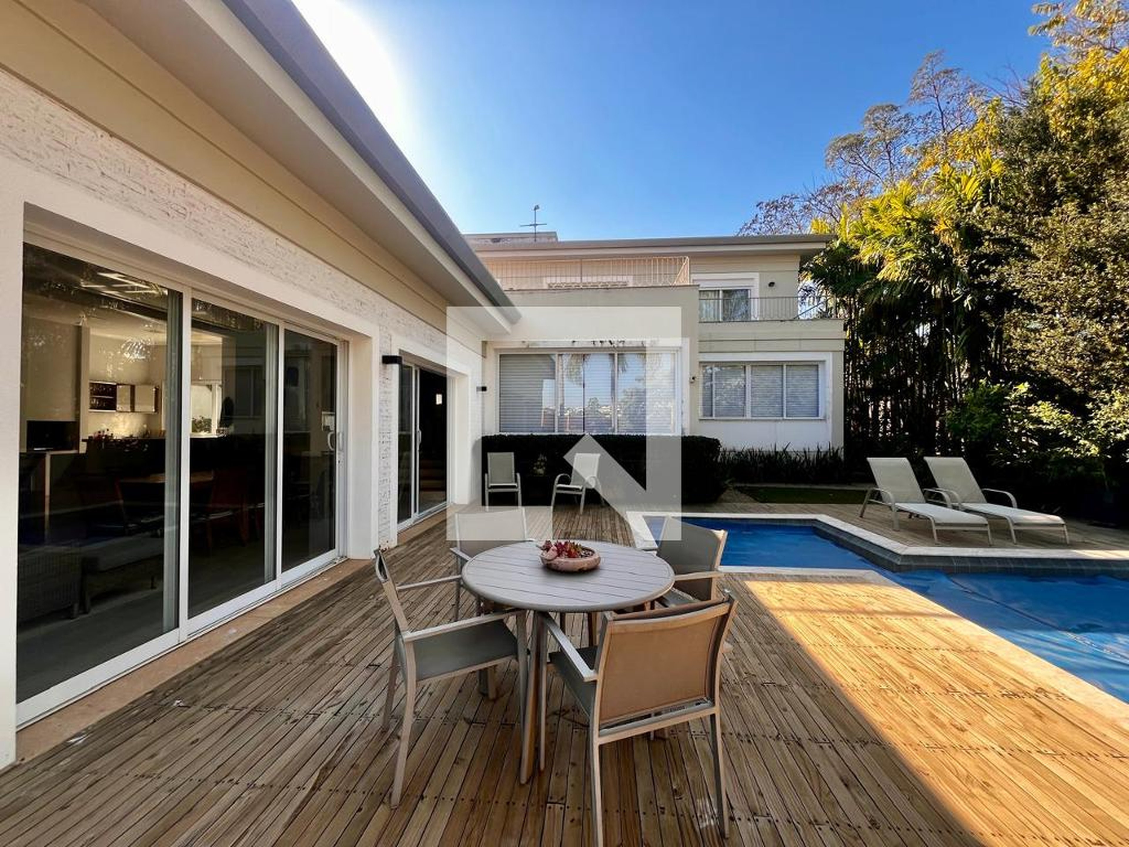 Piscina Condomínio em Rua das Abélias, 1470