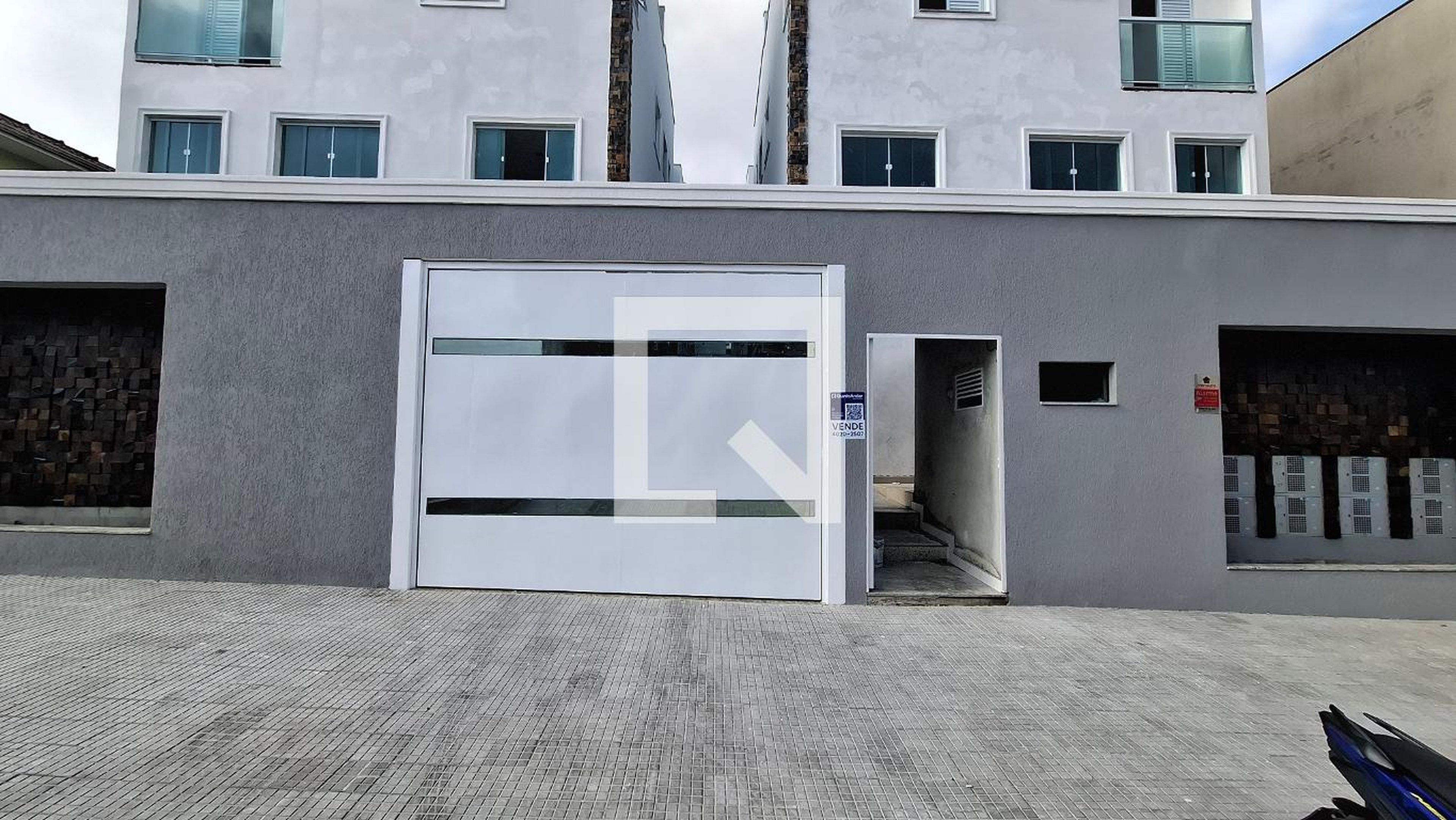 Fachada Condomínio em Alameda Calcutá, 262