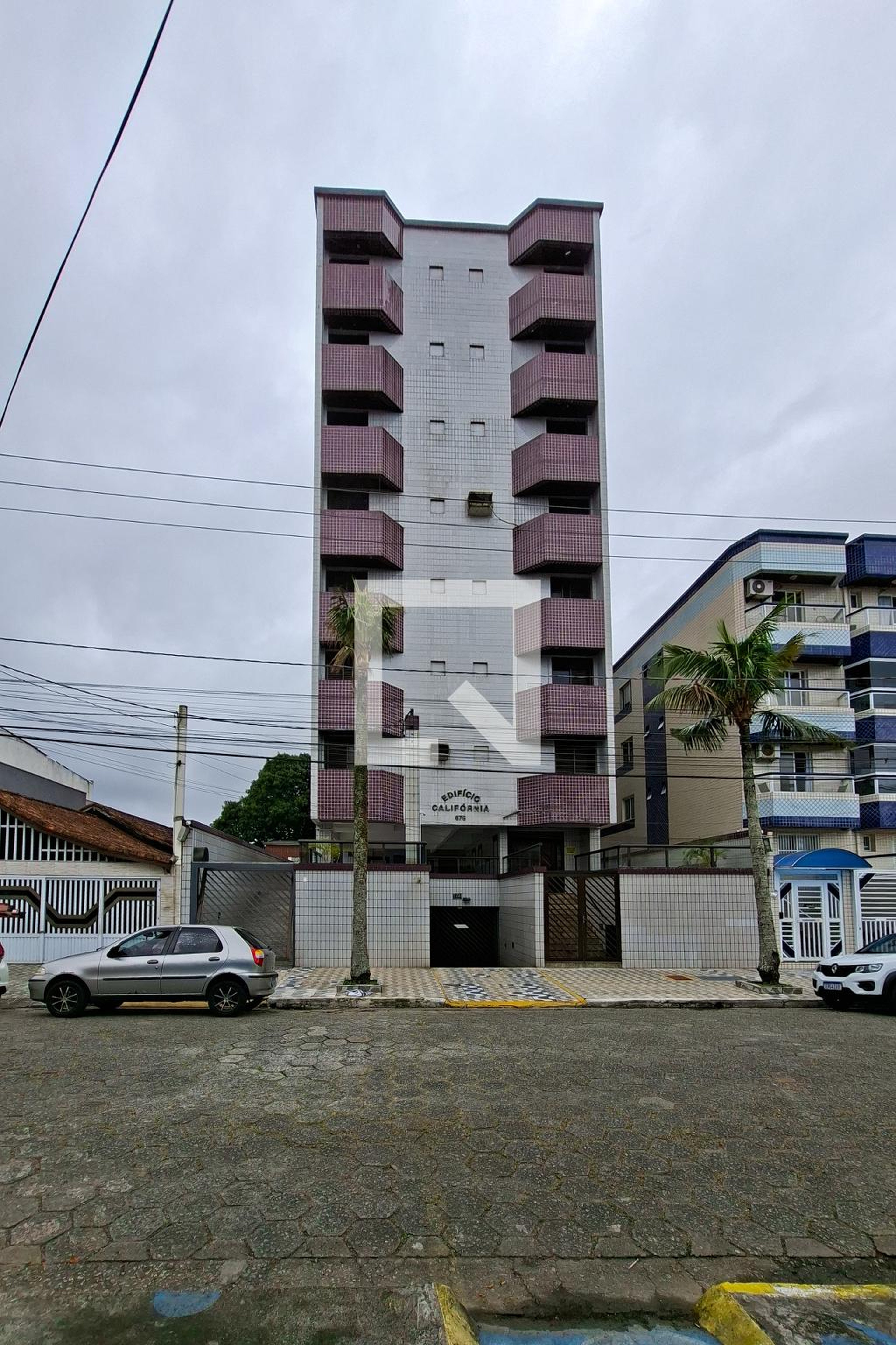 Fachada do Prédio Condomínio california