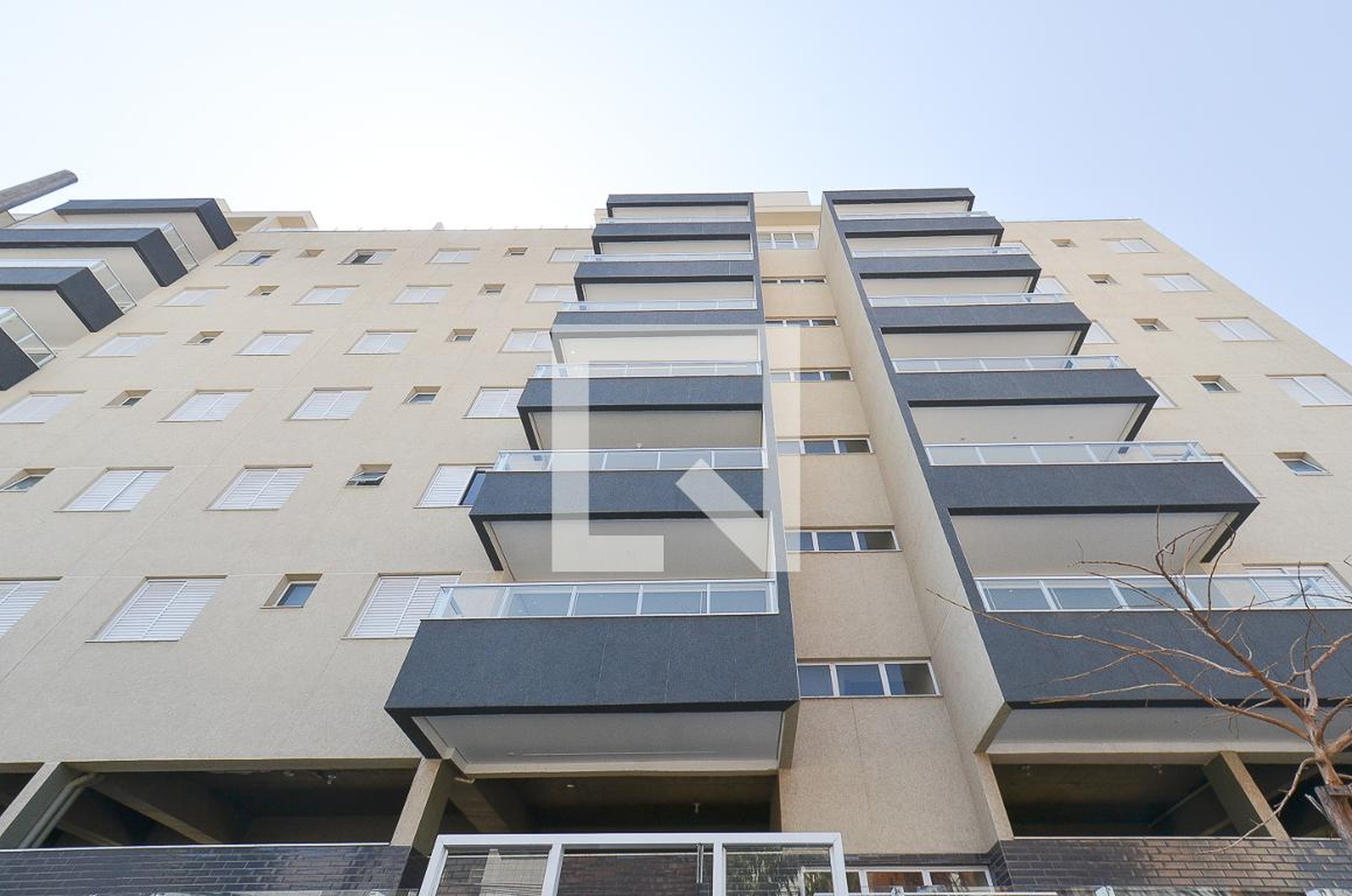 Fachada Condomínio em Rua Doresópolis, 413