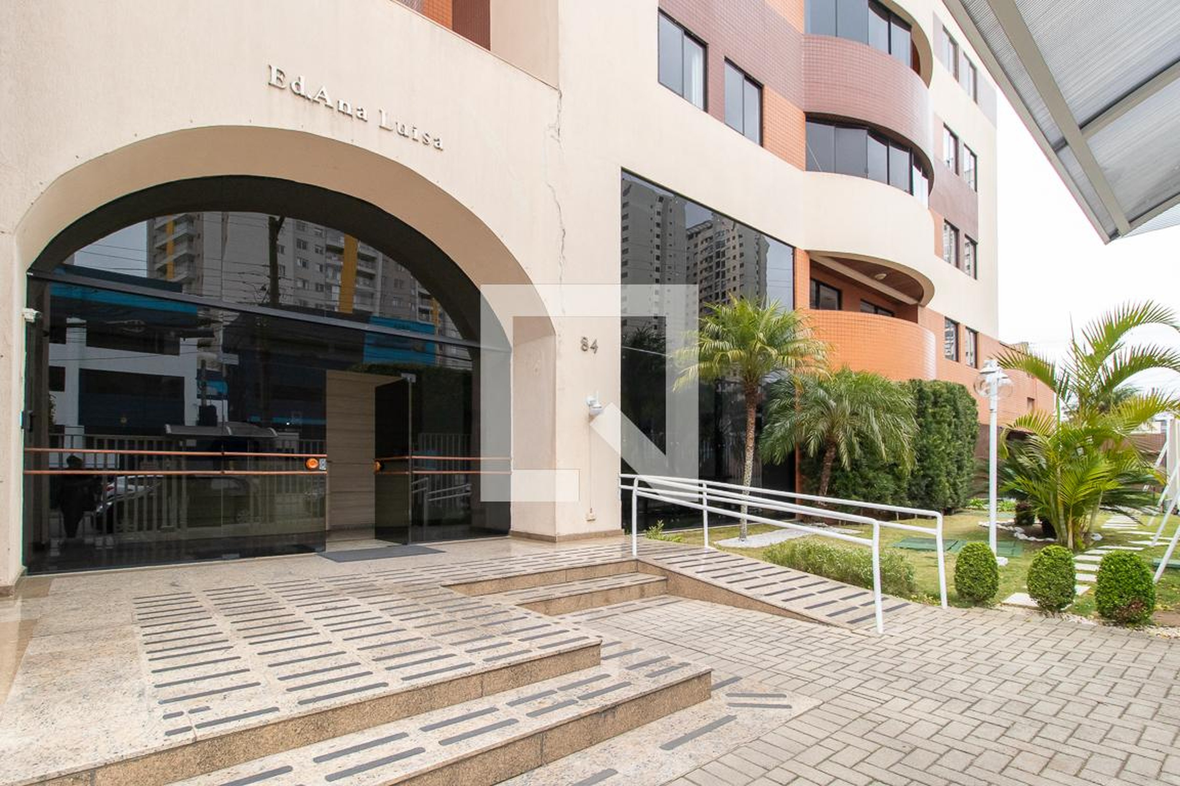 Entrada - Edifício Ana Luísa