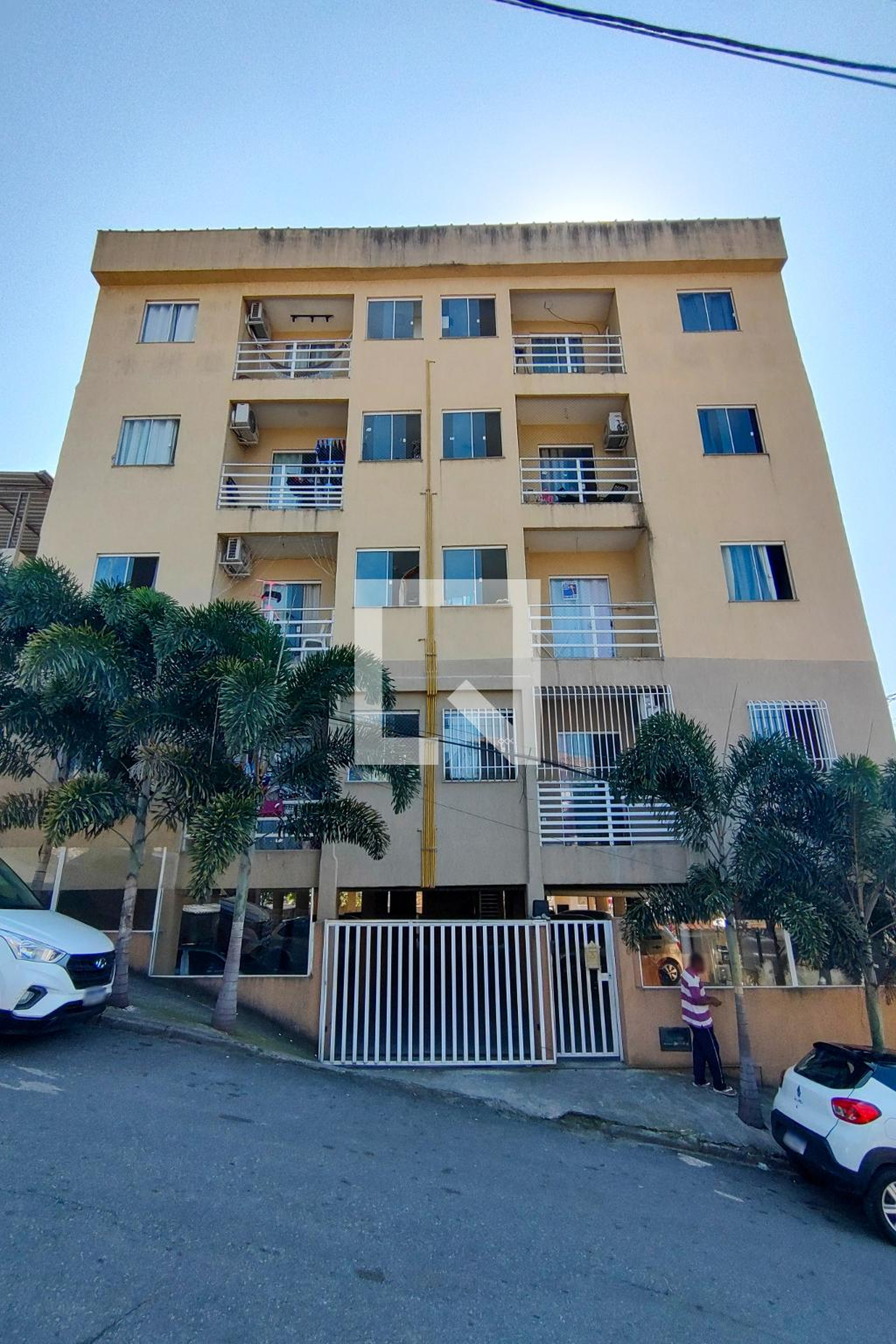 Fachada do Prédio Condomínio em Rua Alberto Coupey, 256