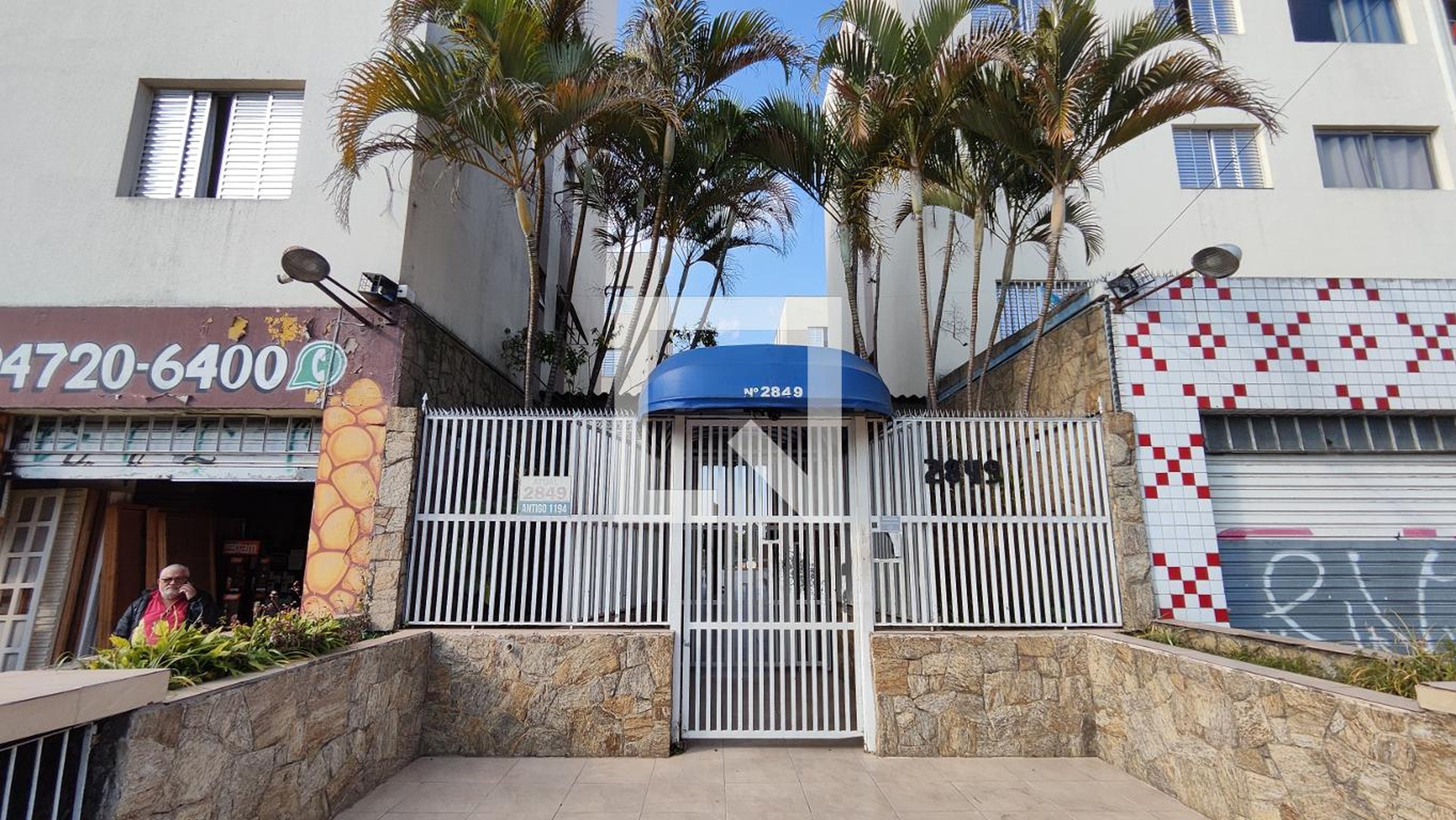 Fachada Condomínio Carlos Alberto Borrome