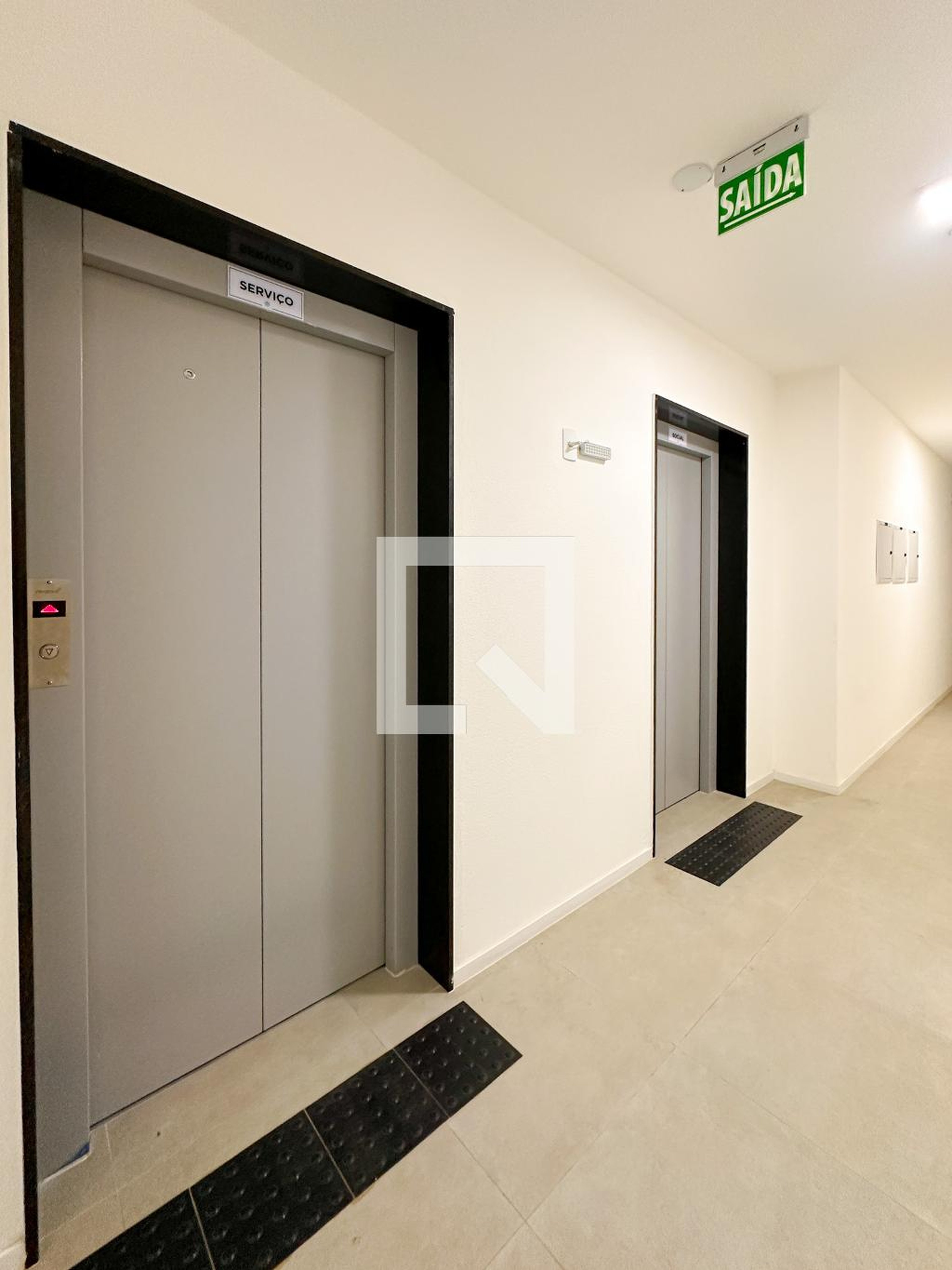 Elevador - Vivendas Home Club