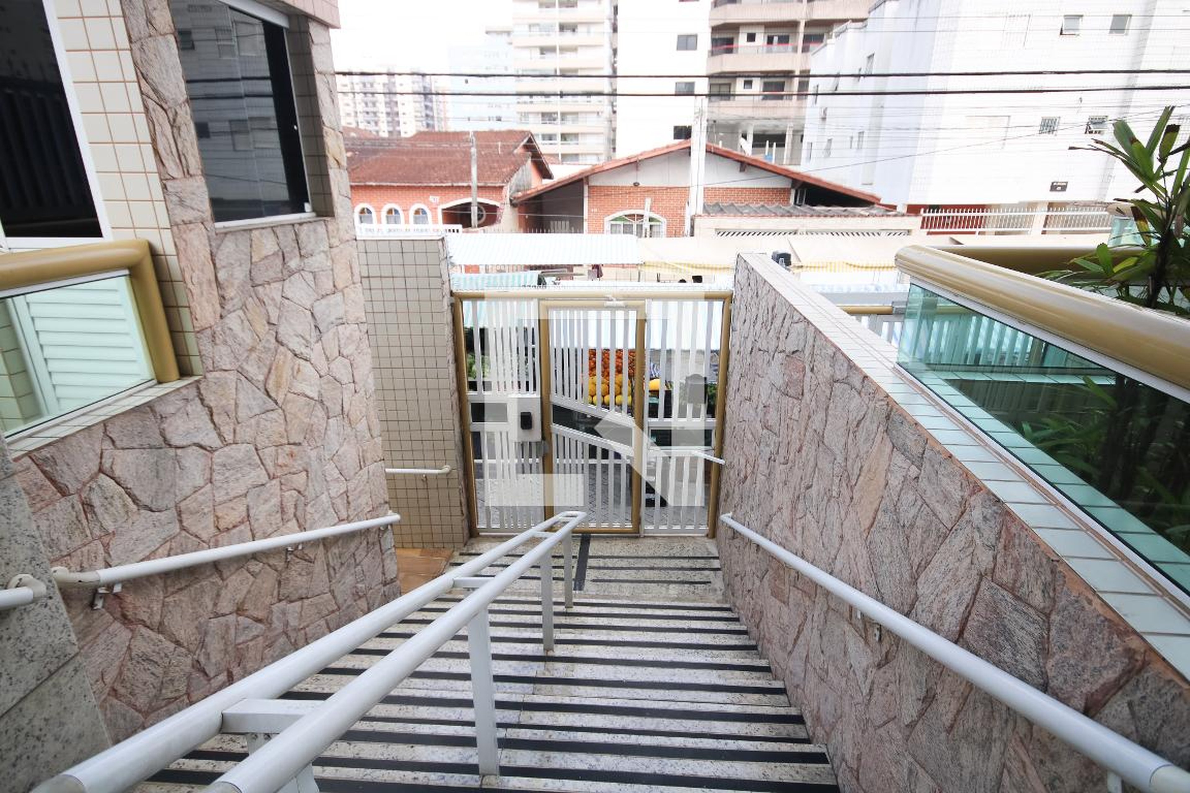 Fachada Edifício Roberto Garcia de Queiroz