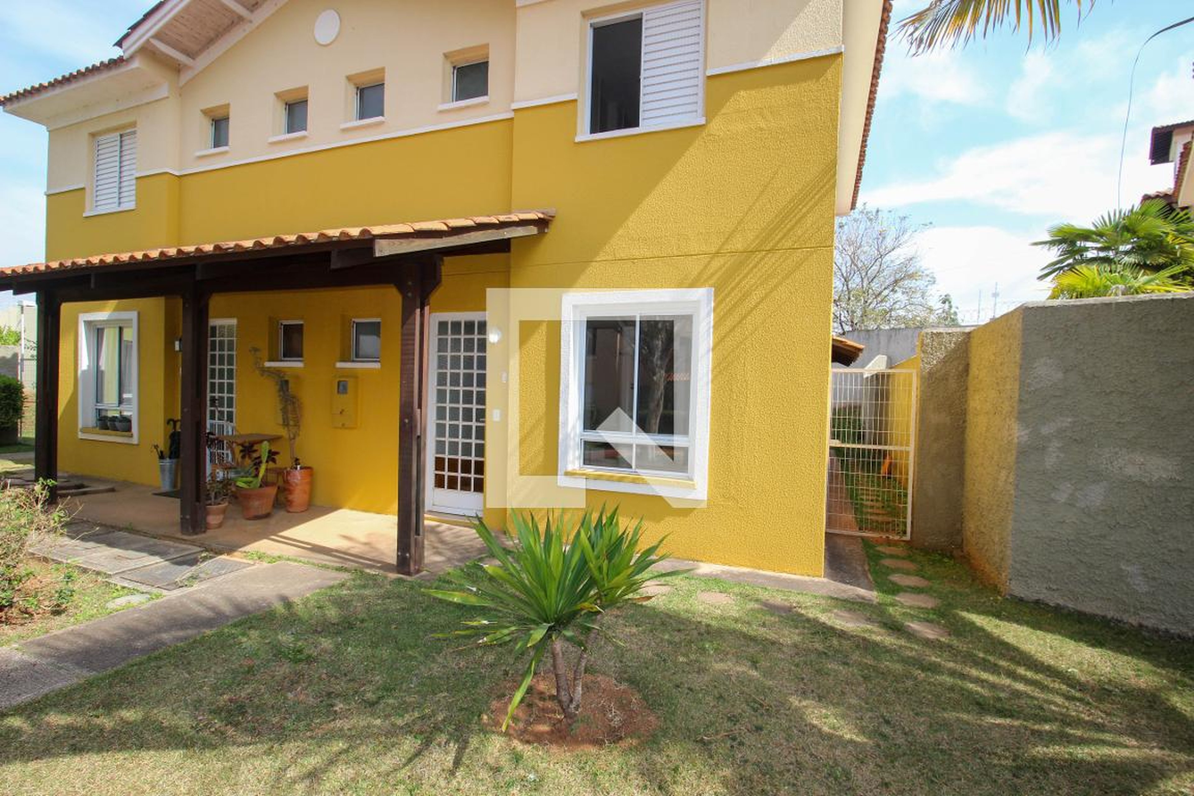 Fachada Condomínio Villa Flora