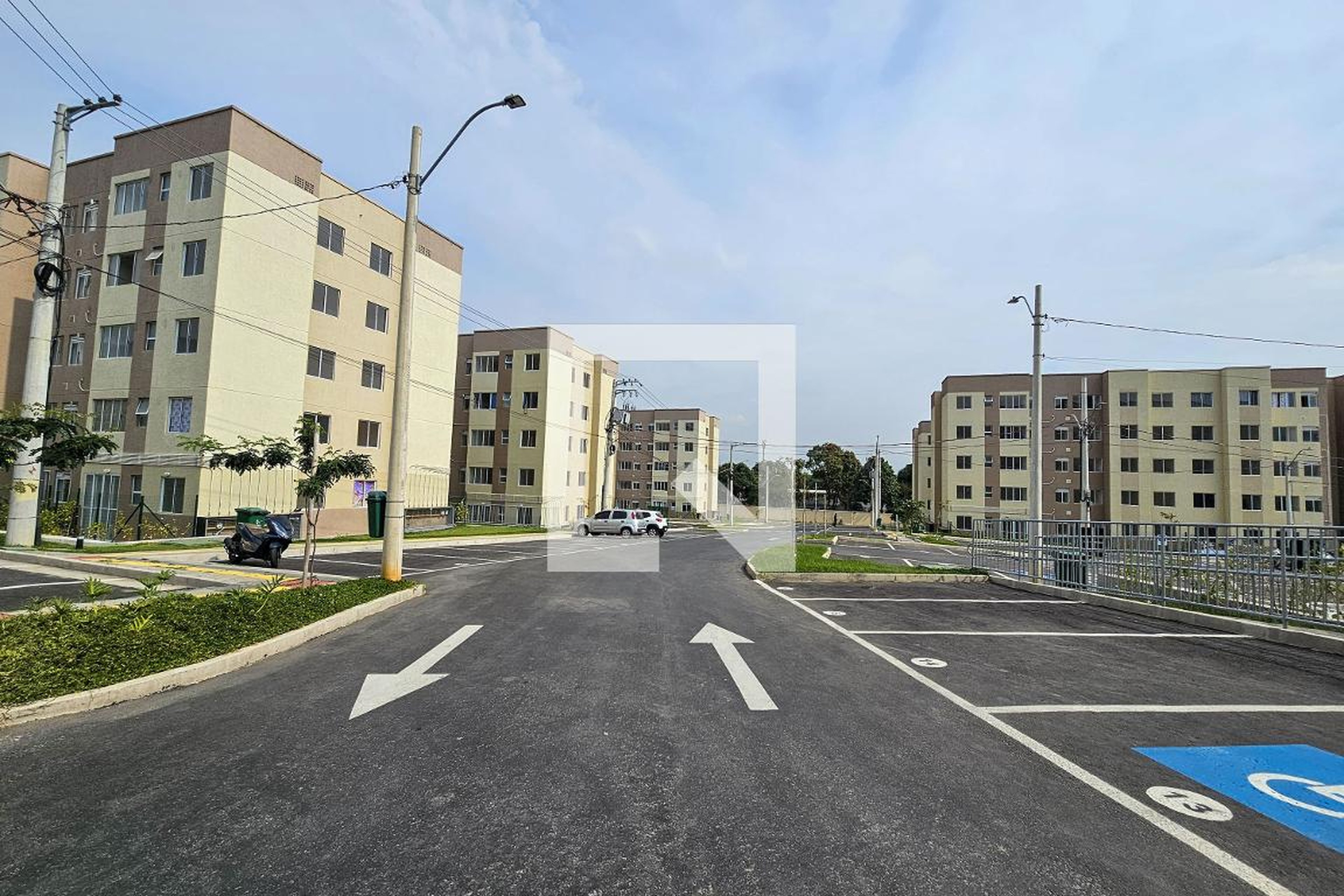 Estacionamento - Residencial Jerivá