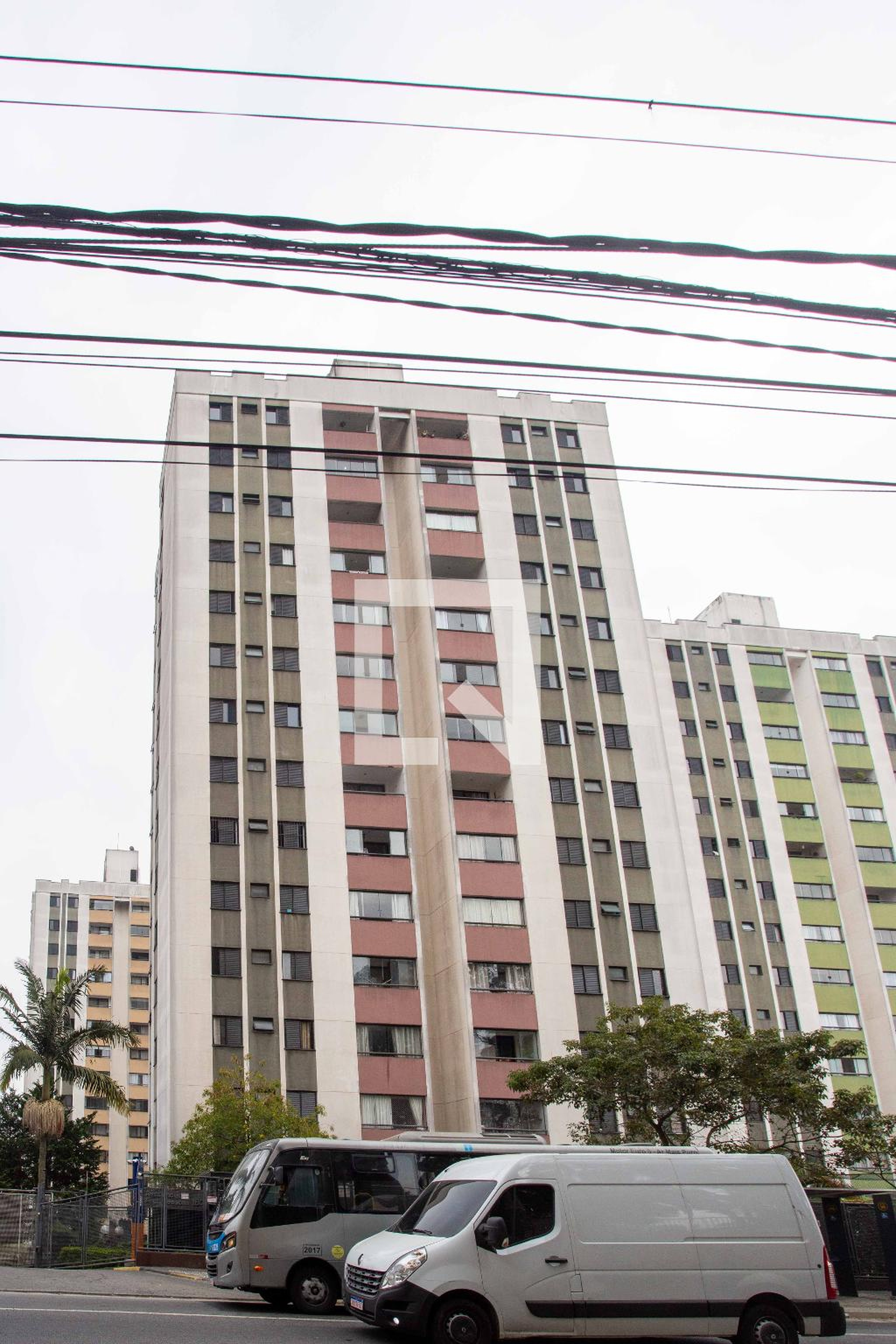 Fachada do condomínio Condomínio Four Seasons