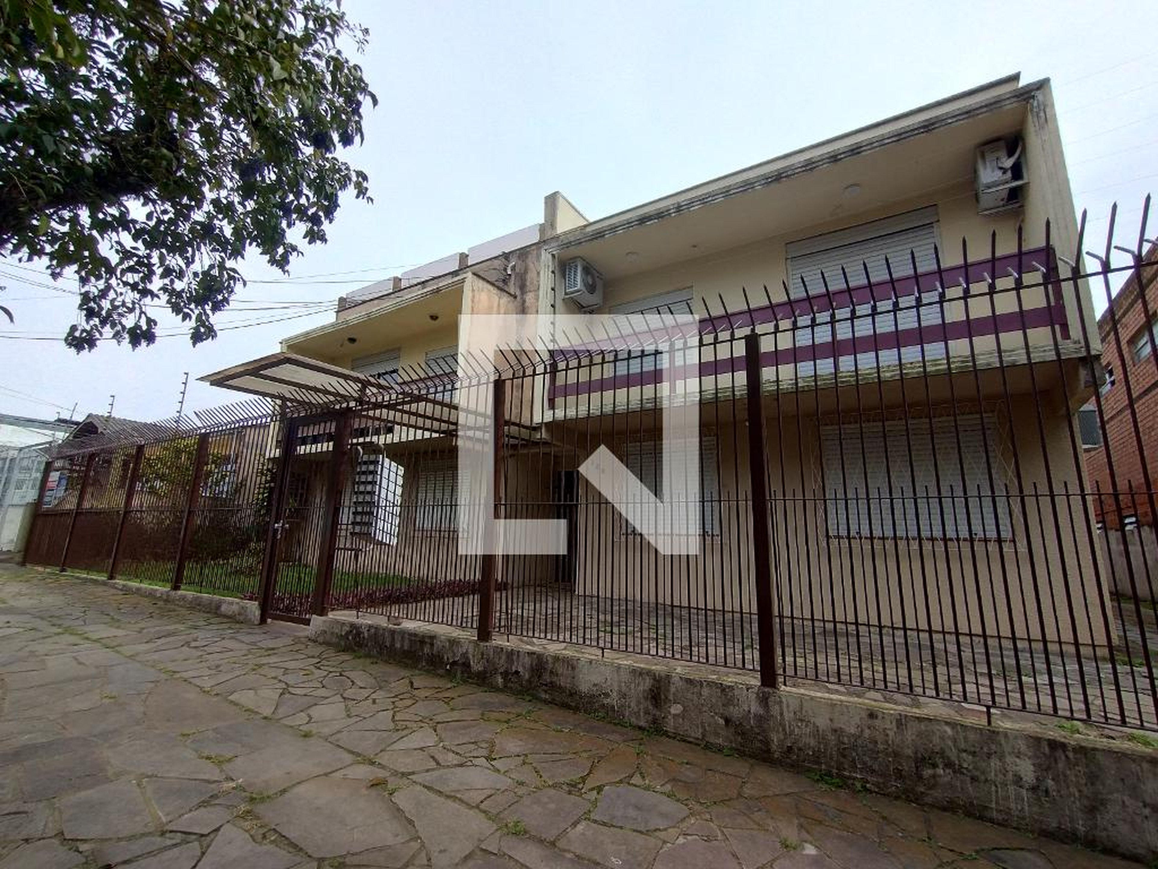 Fachada Condomínio em Rua Avaré, 180