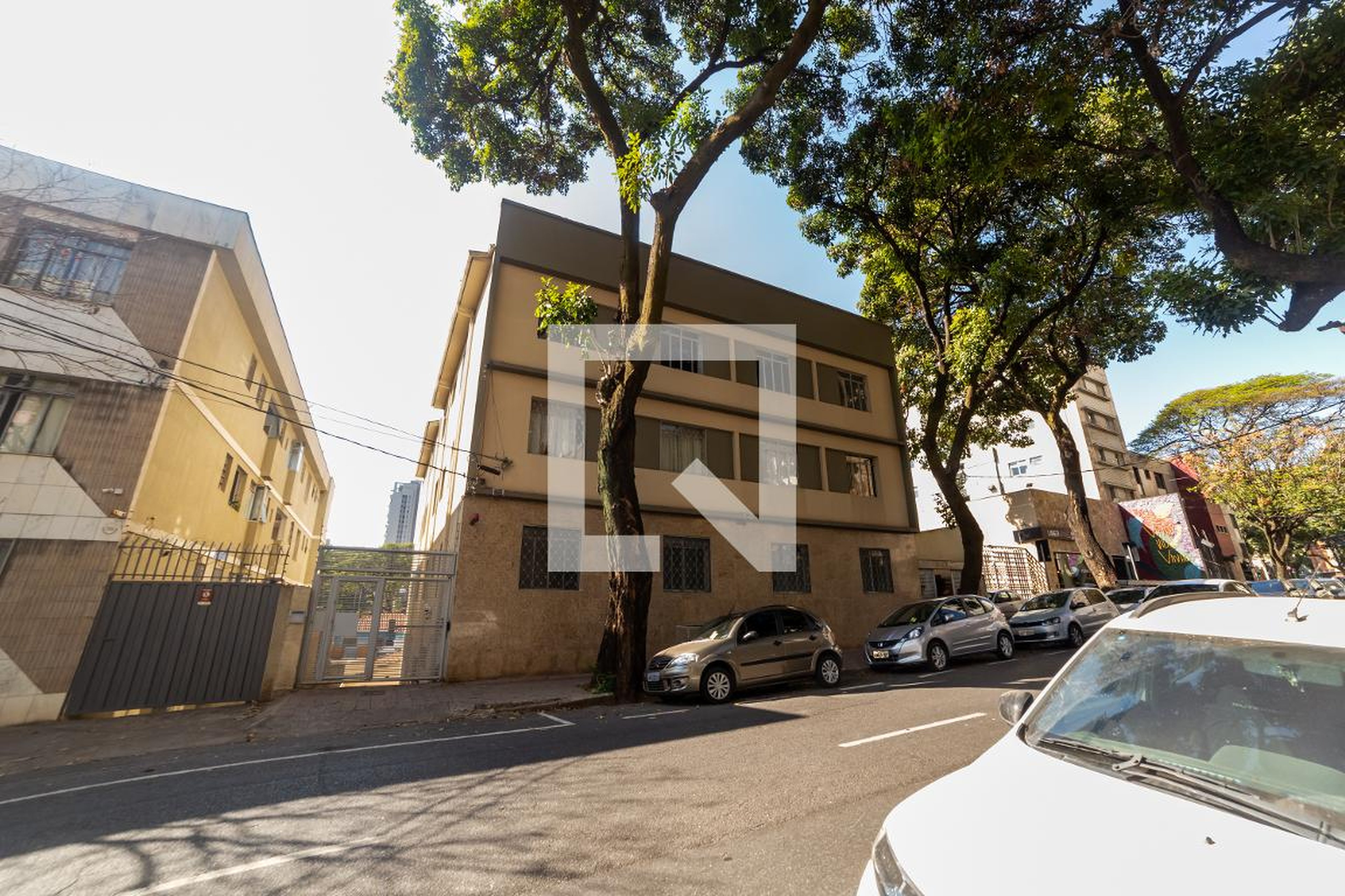 Fachada do Prédio Condomínio em Rua Major Lopes, 597