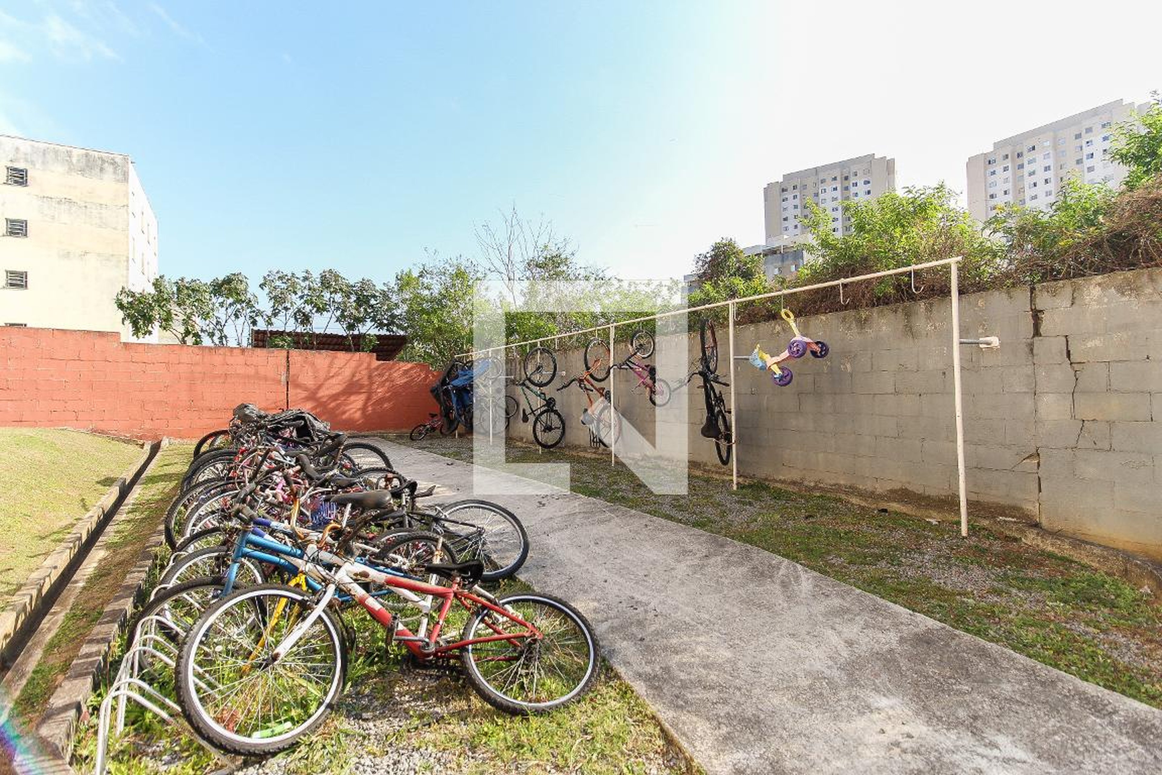 Bicicletário - Conjunto Residencial Parque Santa Rita 1