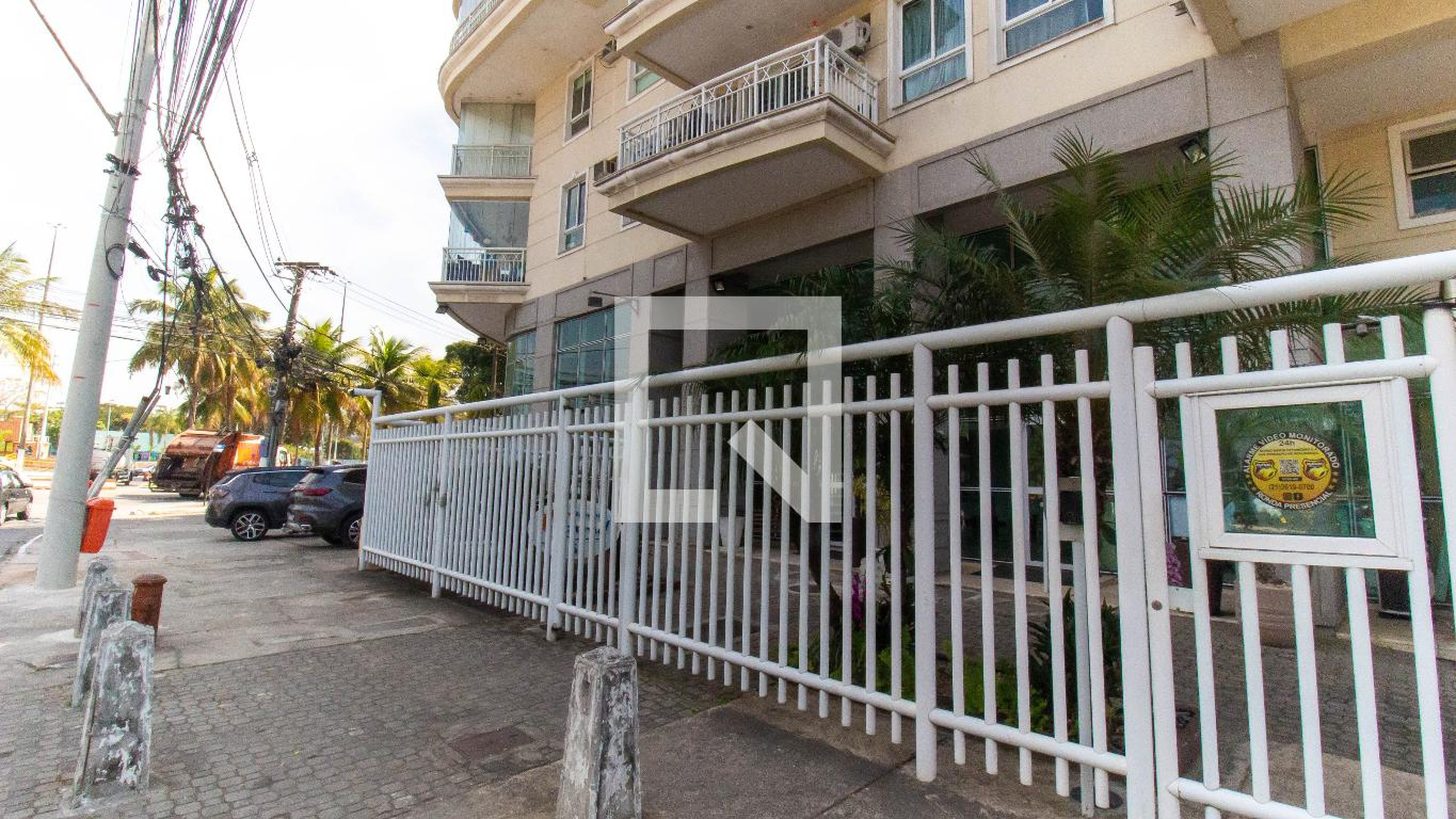 Fachada Condomínio Residencias Carmel