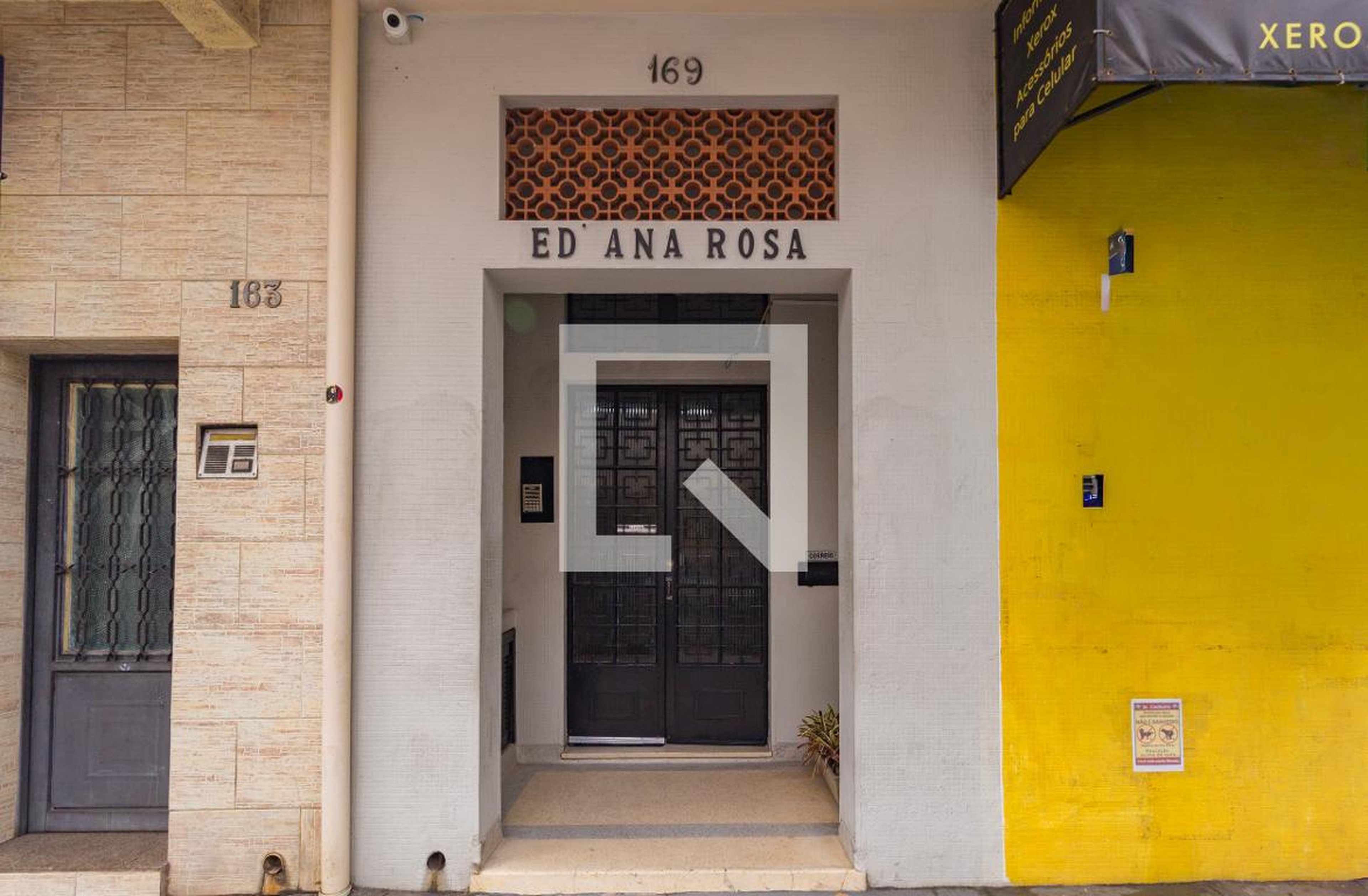 Fachada Edifício Ana Rosa