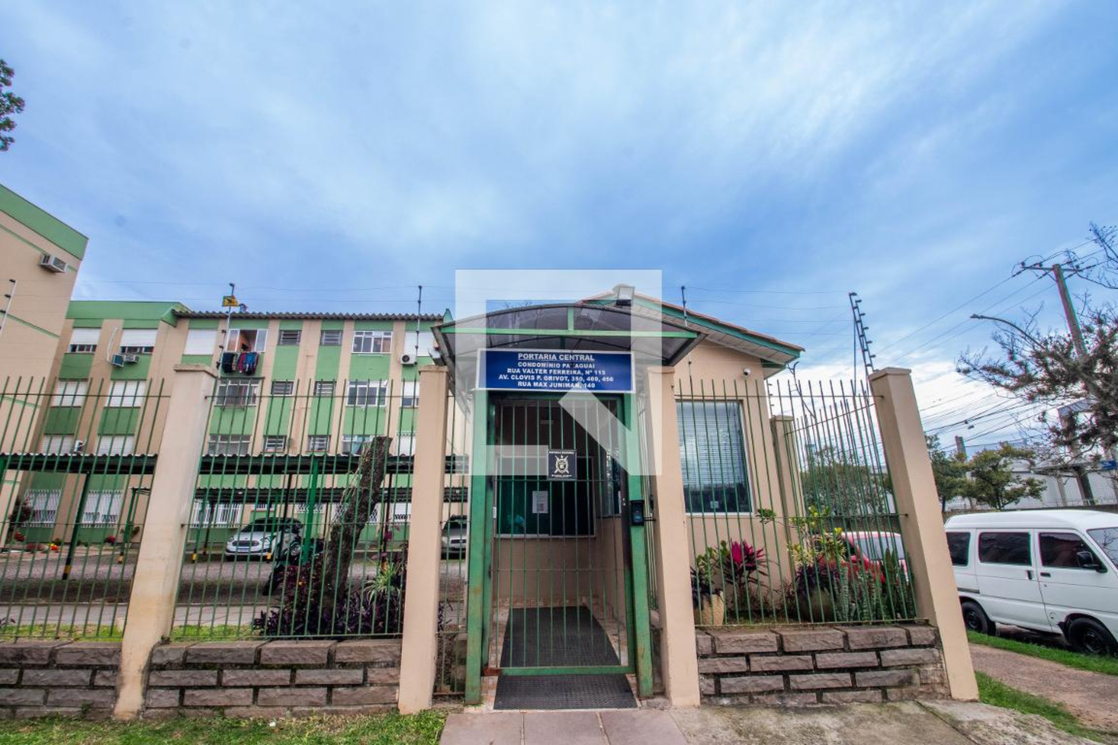 Fachada Condomínio em Avenida Clóvis Paim Grivot, 350