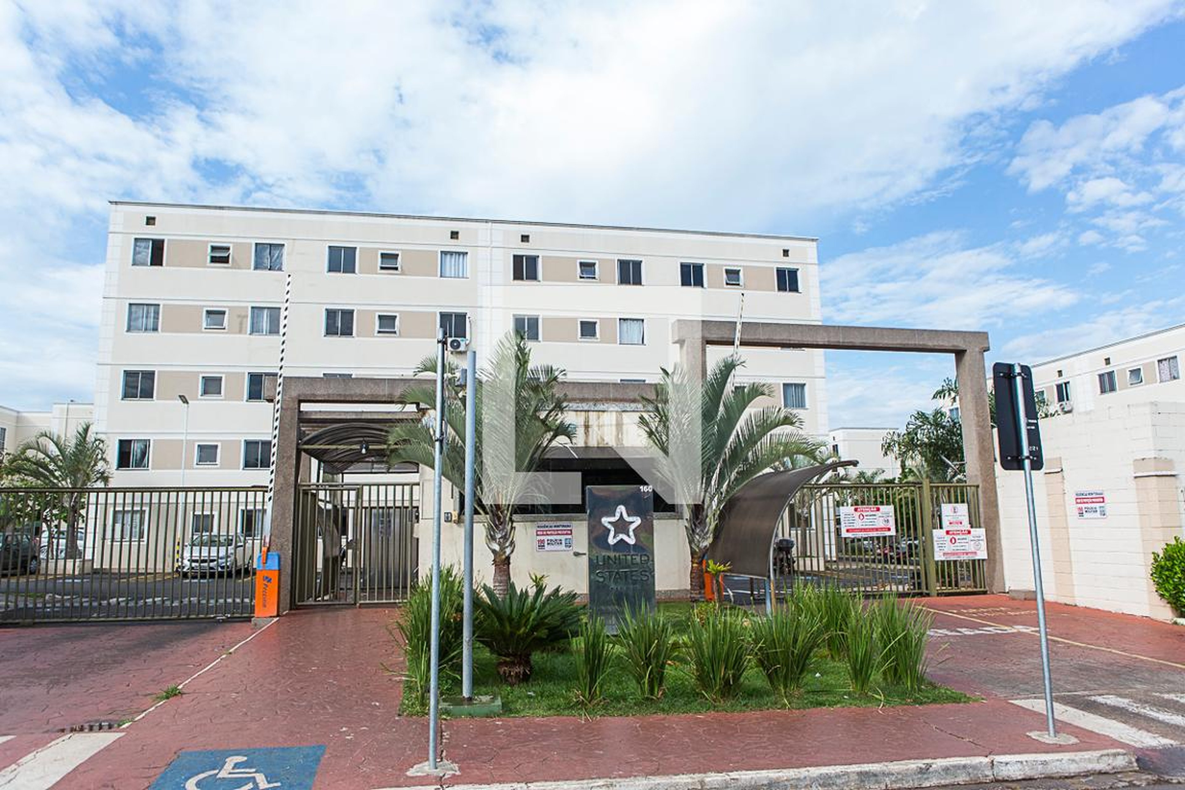 Fachada do Condominio Condomínio Parque United States