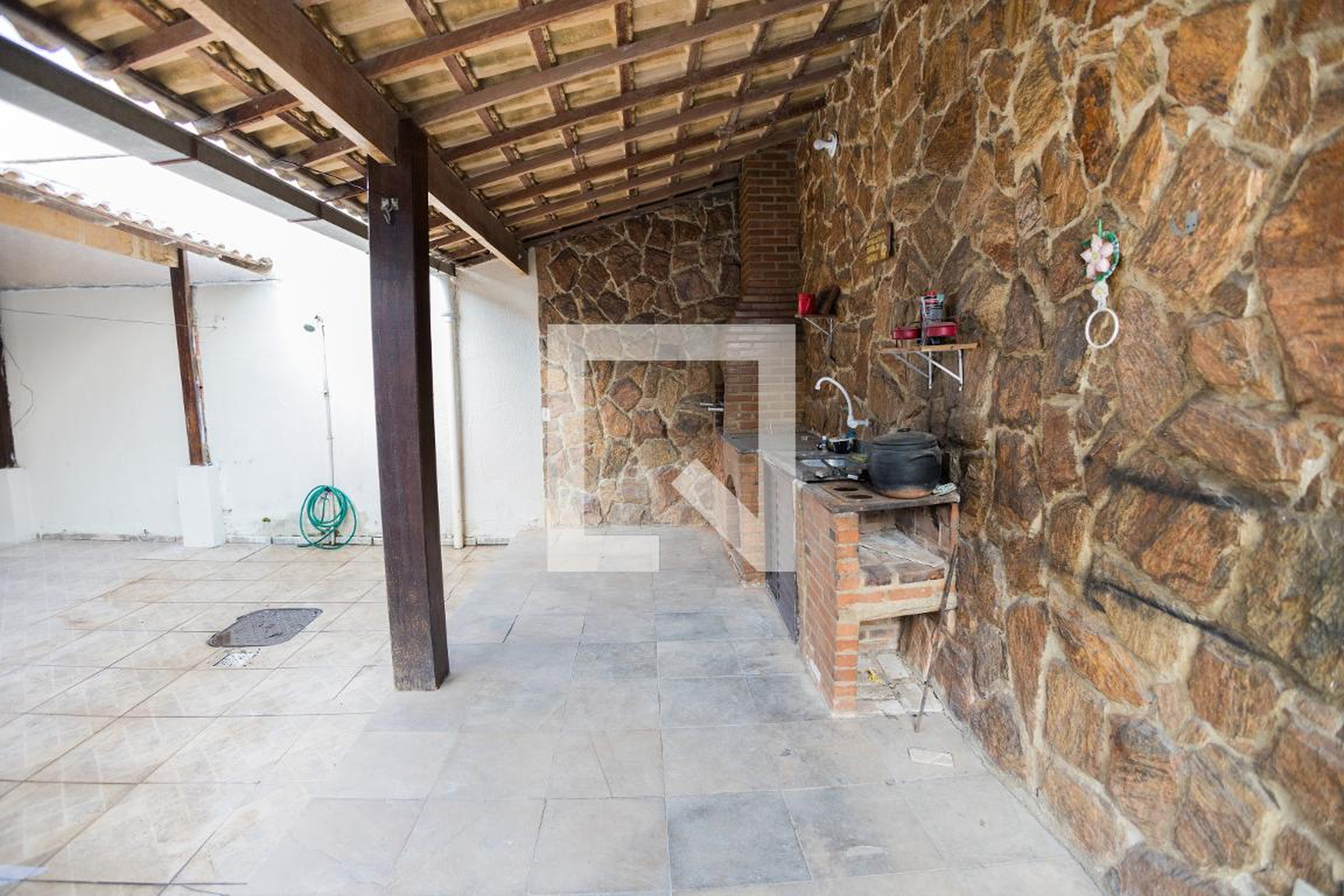 Churrasqueira - Colinas do Magarça