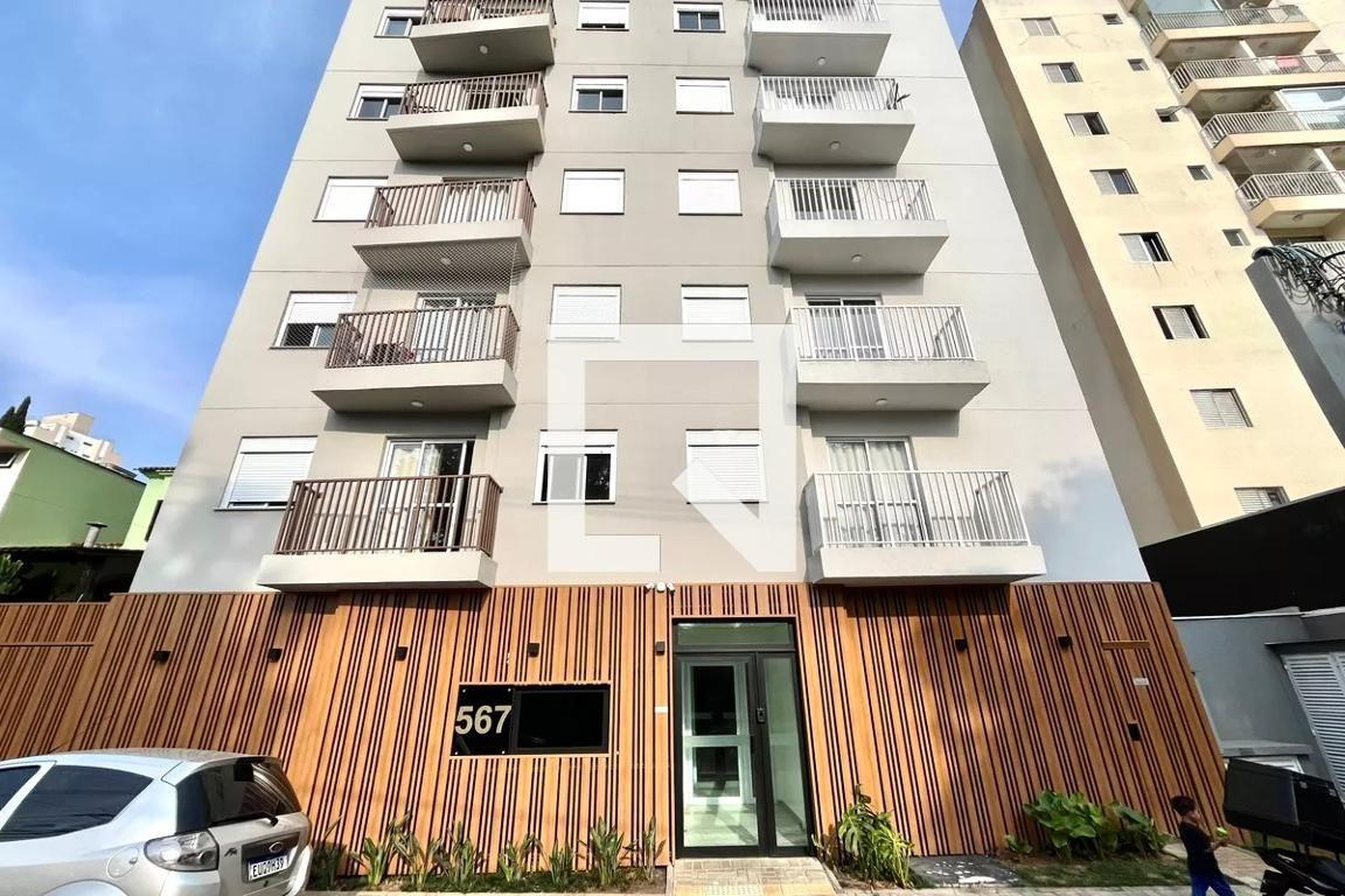 Fachada Condomínio em Rua Mauro, 576