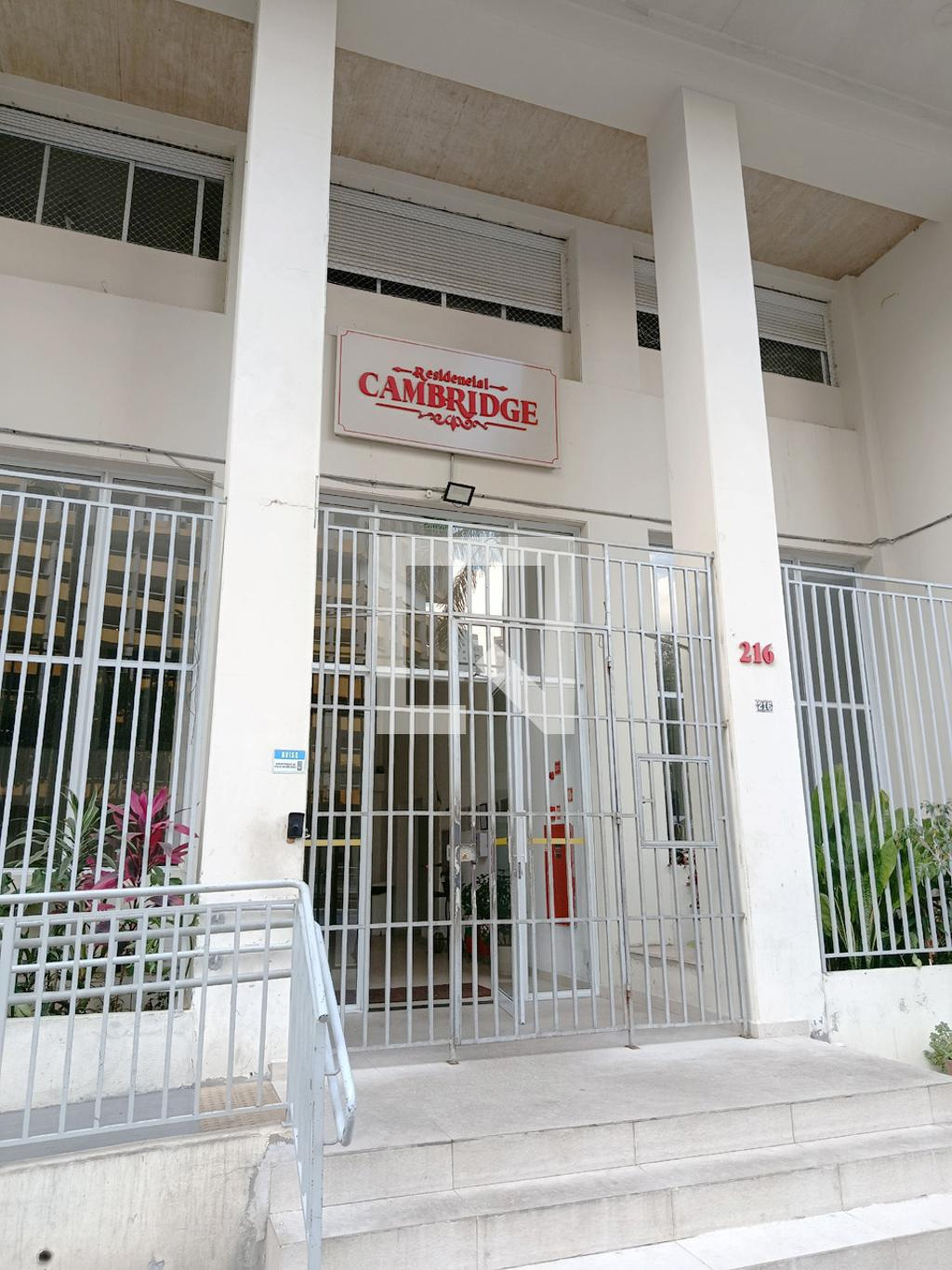 Entrada - Edifício Residencial Cambridge