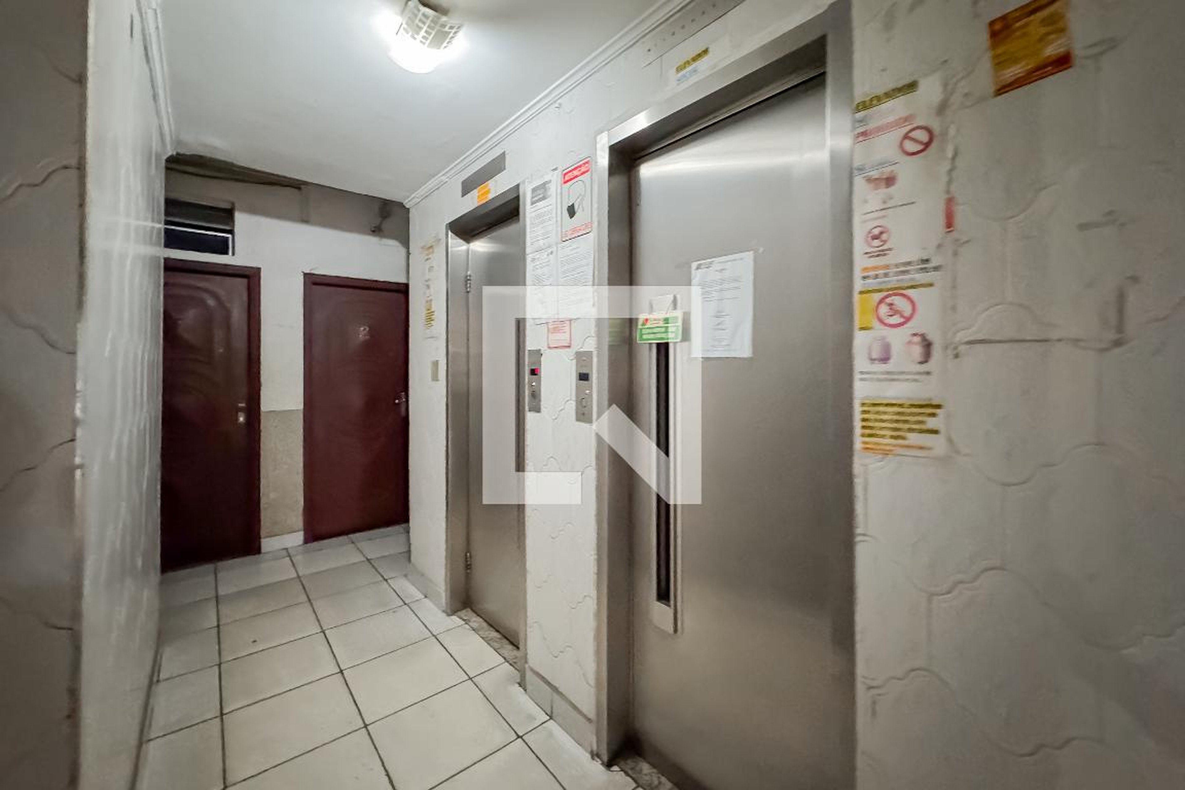 Hall de entrada - Edifício Bahi