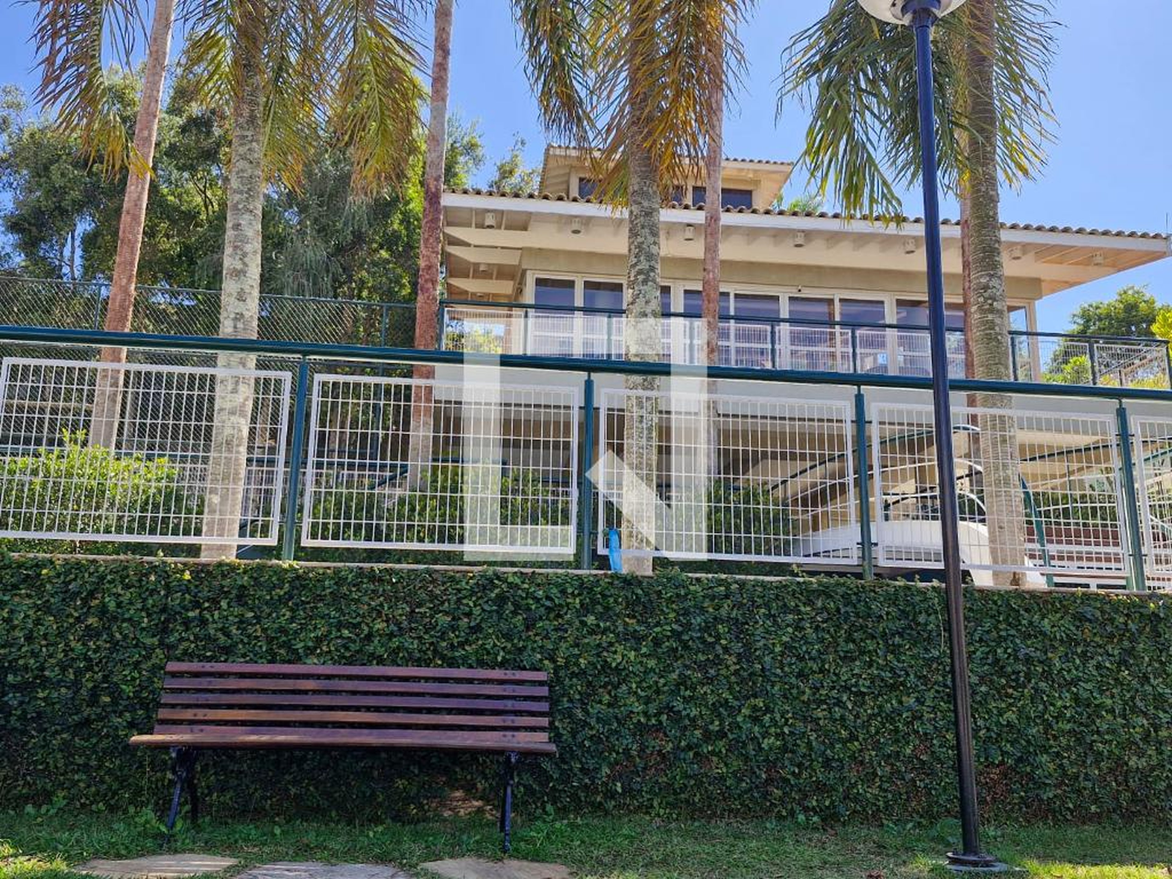 Fachada Condomínio em Rua Moacir Cardinale, 100