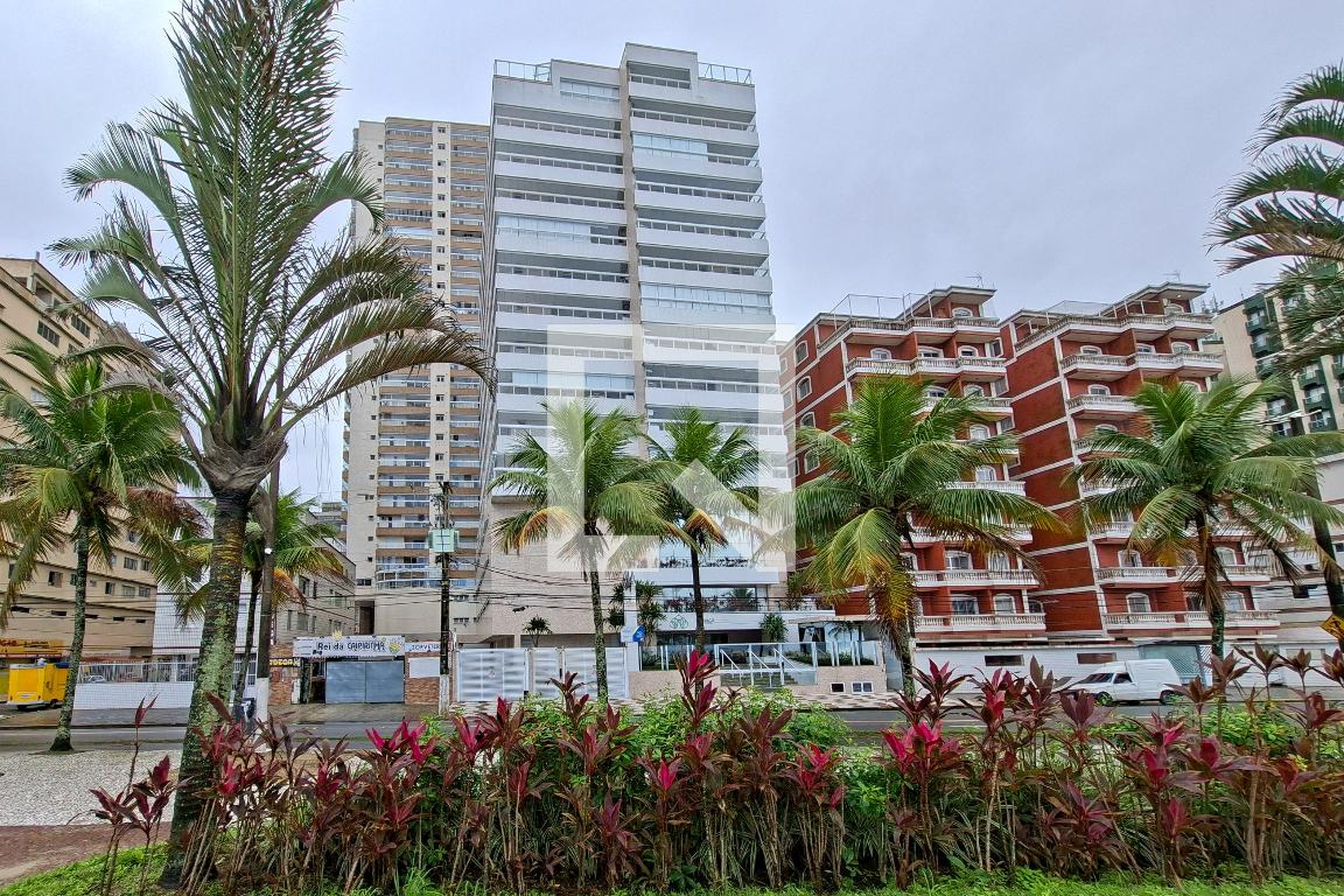 Fachada do Prédio Condomínio Manacá