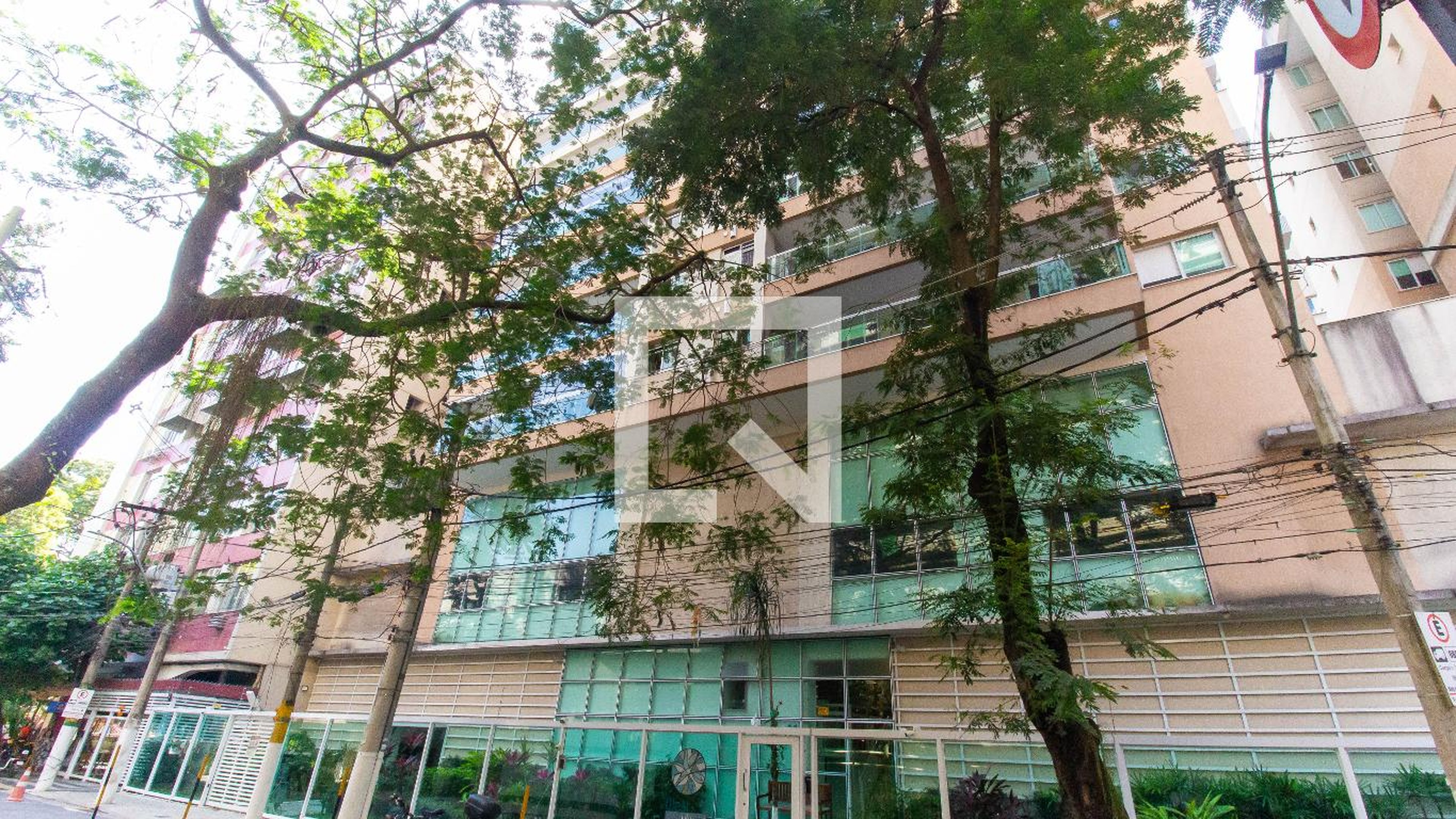 Fachada Condomínio West Village