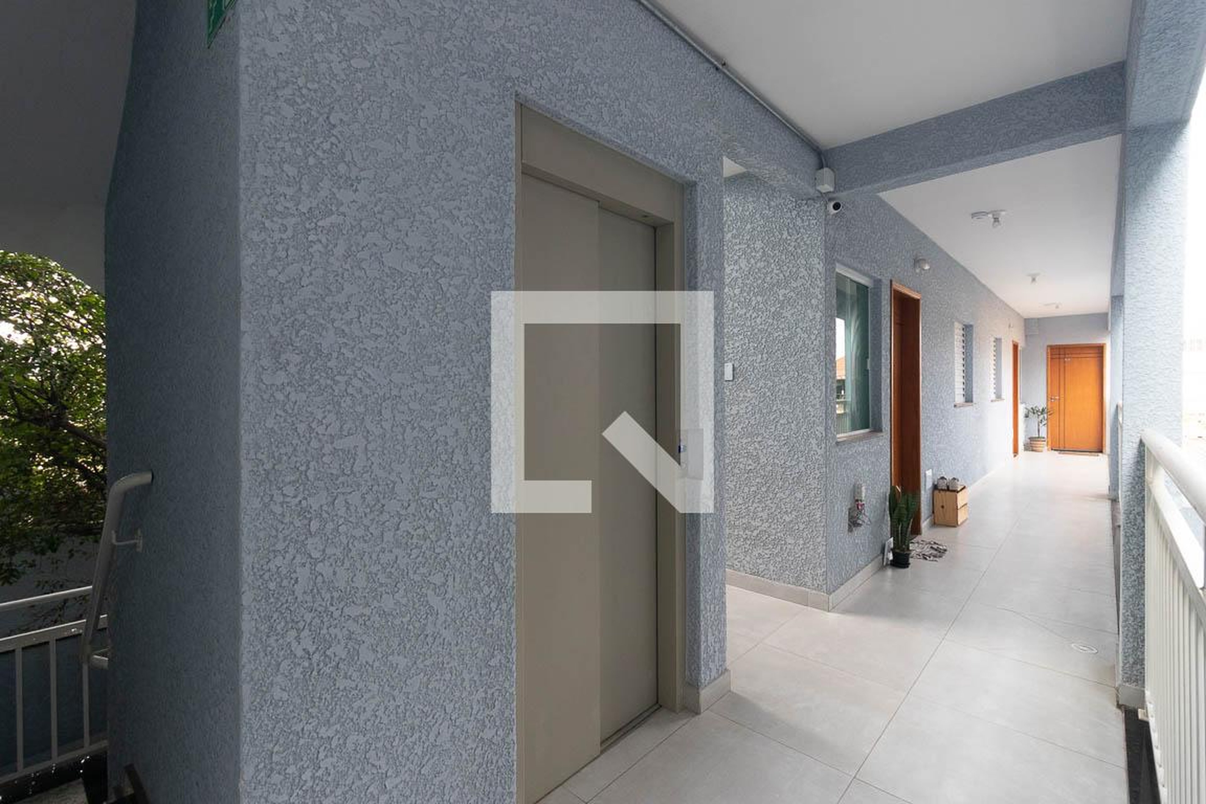 Elevador - em Rua Gertrudes