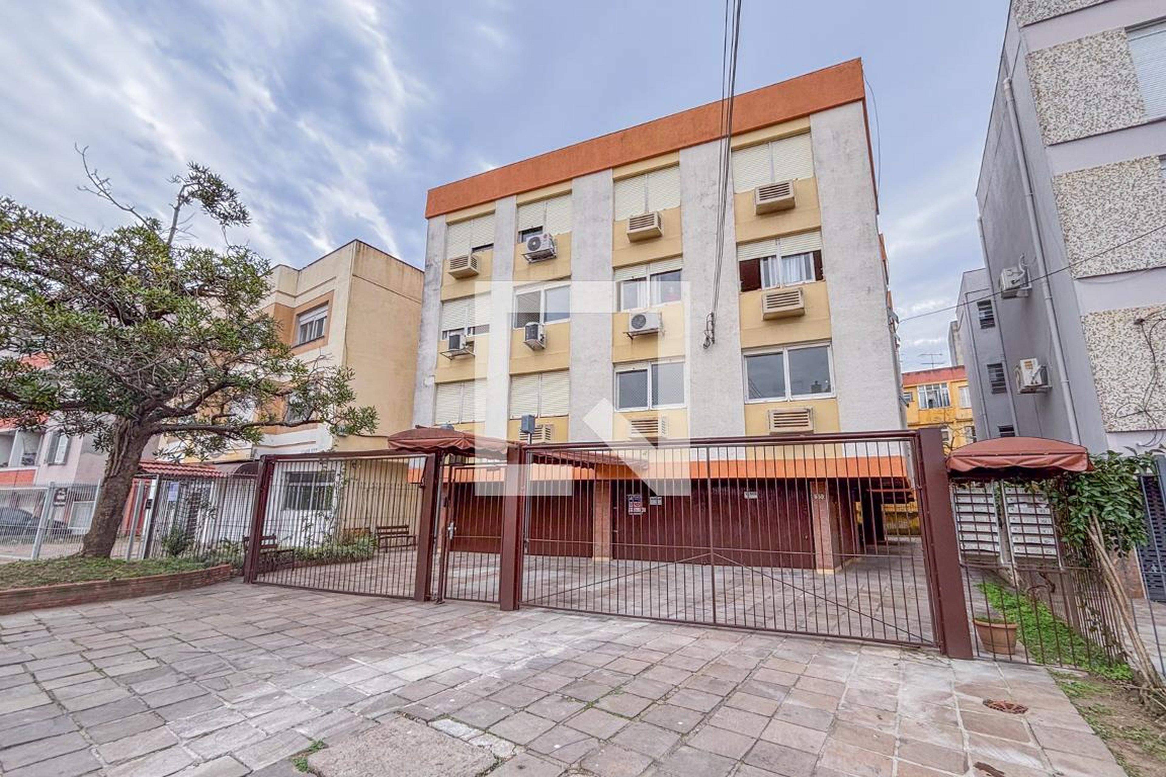 Fachada Condomínio em Avenida Praia de Belas, 559