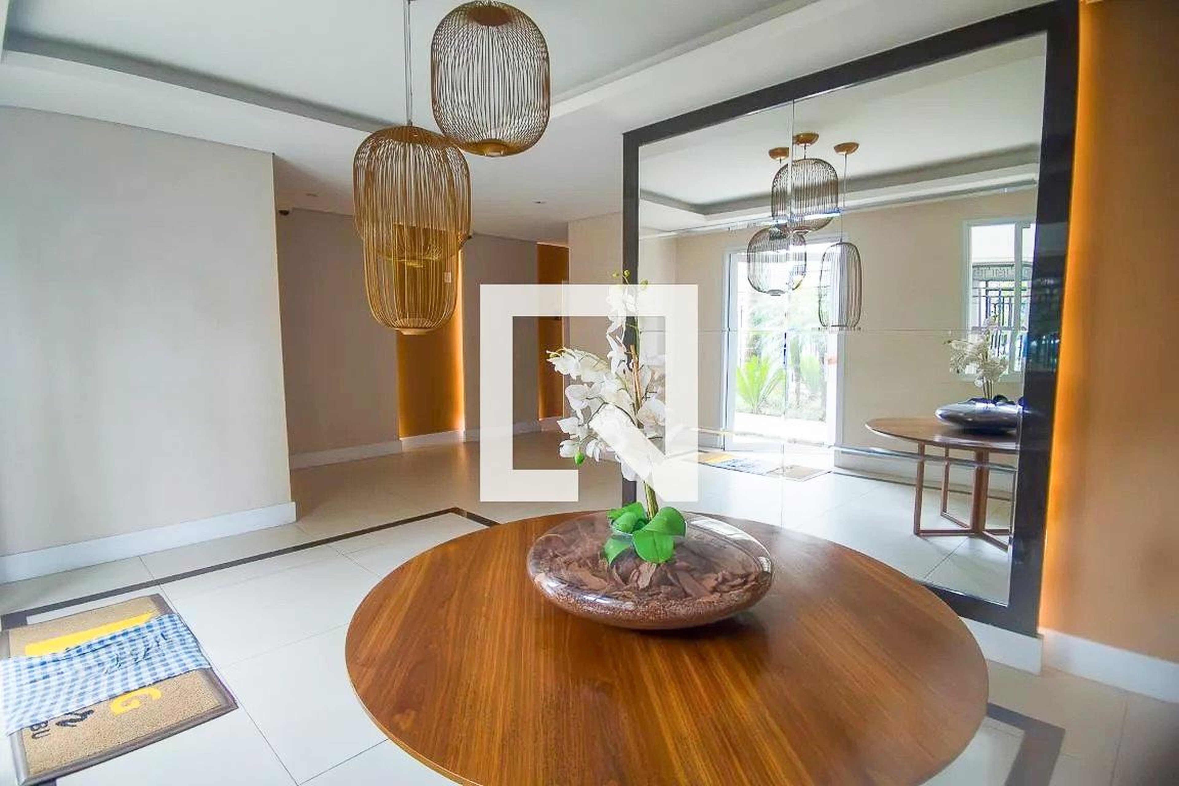 Hall - Living Near Pacaembu