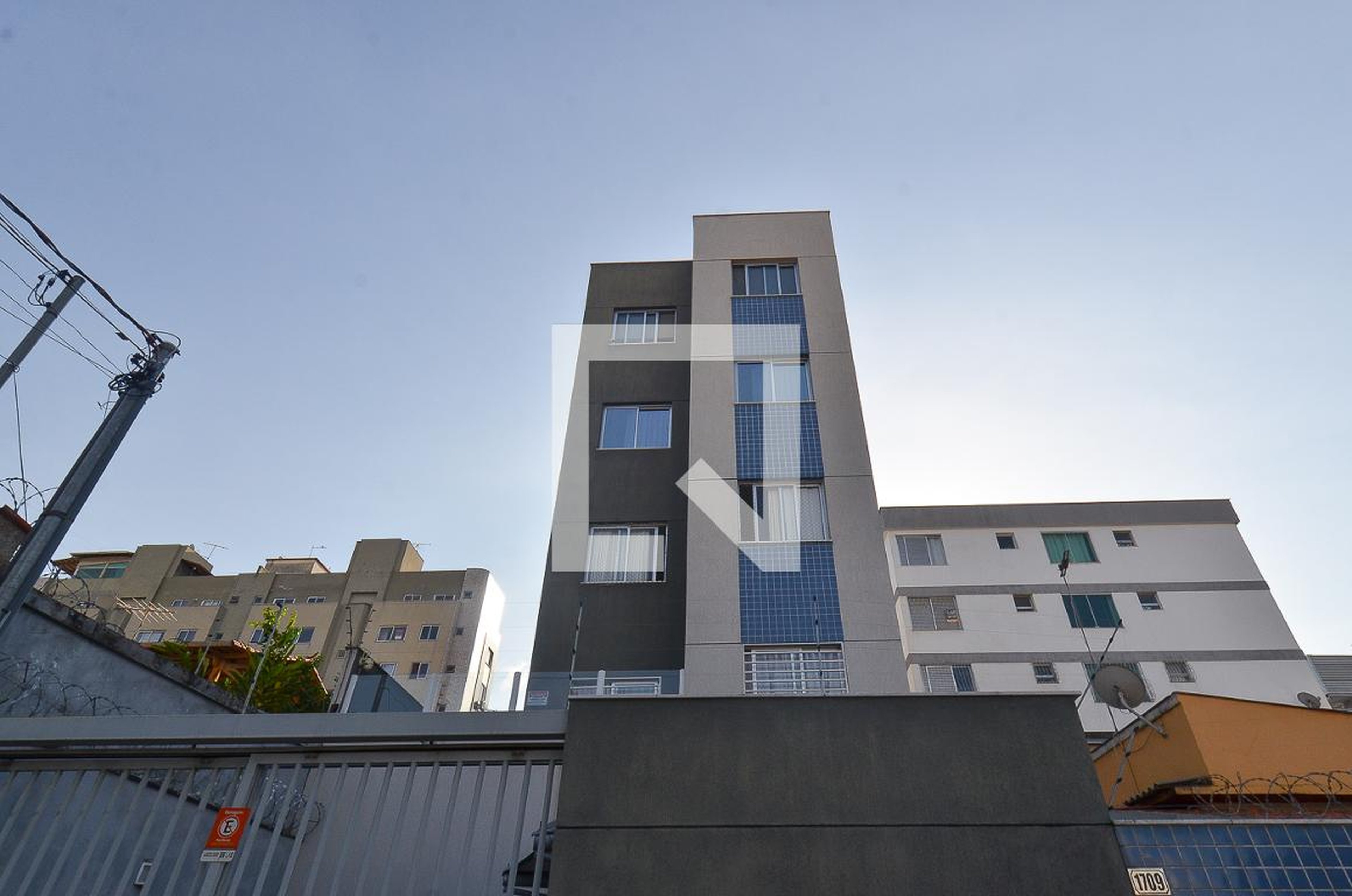 Fachada Condomínio em Rua Itajubá, 1709