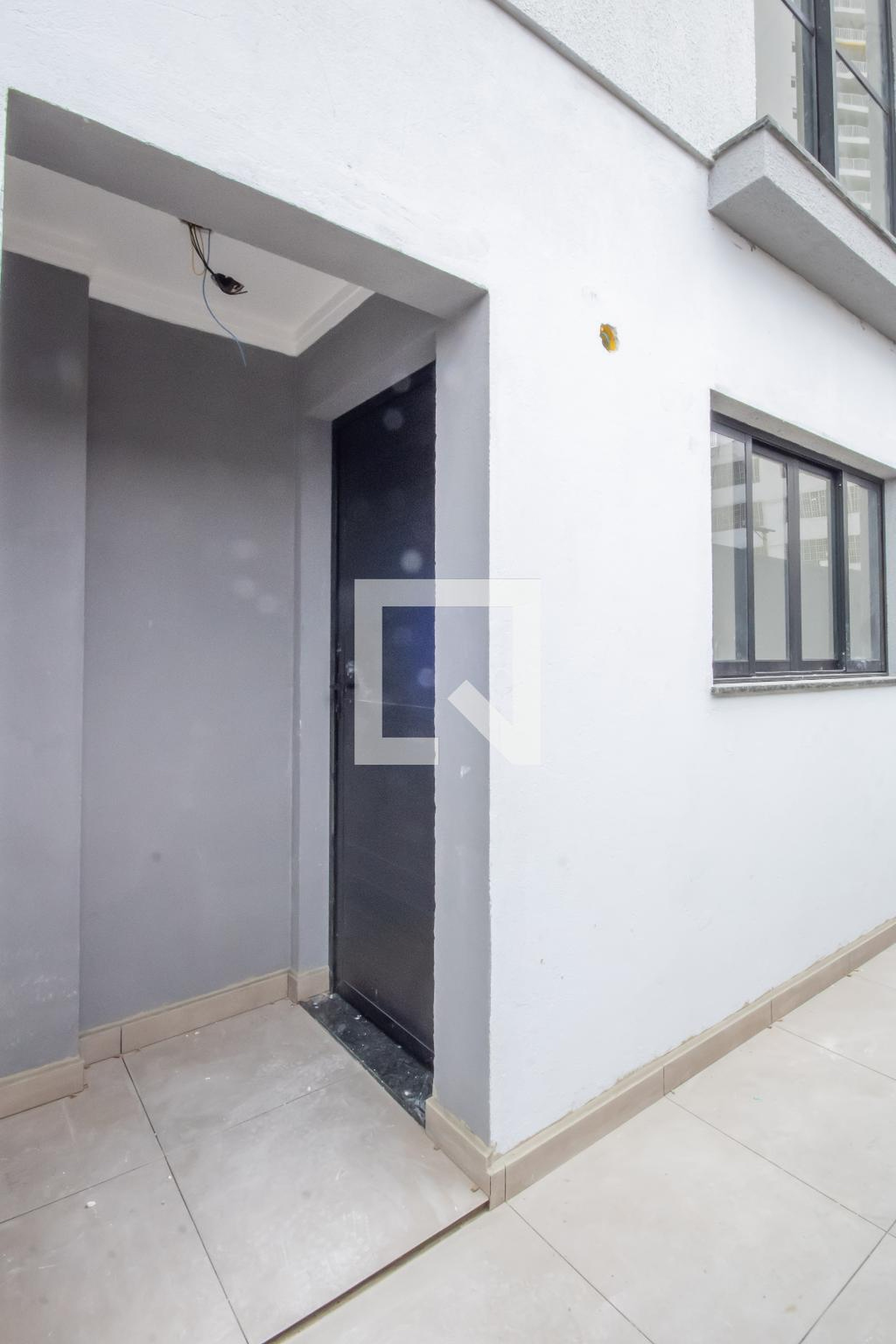 Fachada Condomínio em Rua Ciro dos Anjos, 404