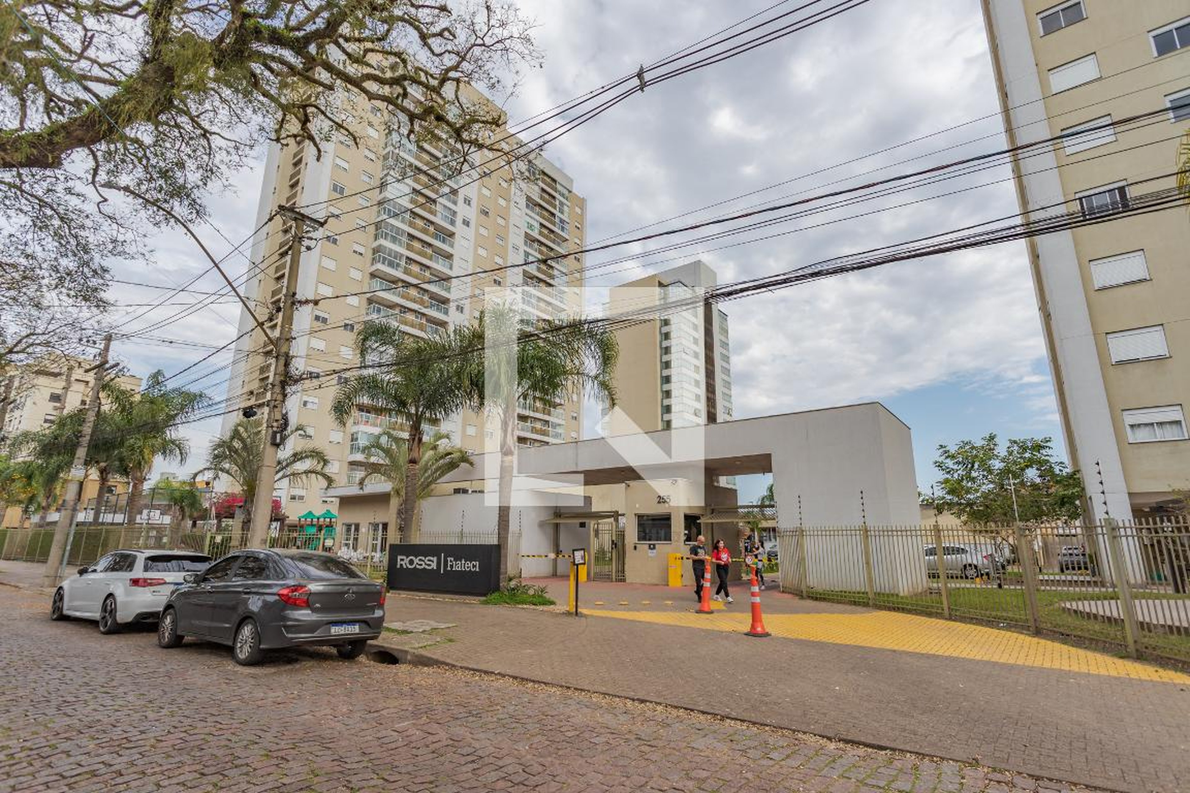 Fachada Condomínio Rossi Fiateci