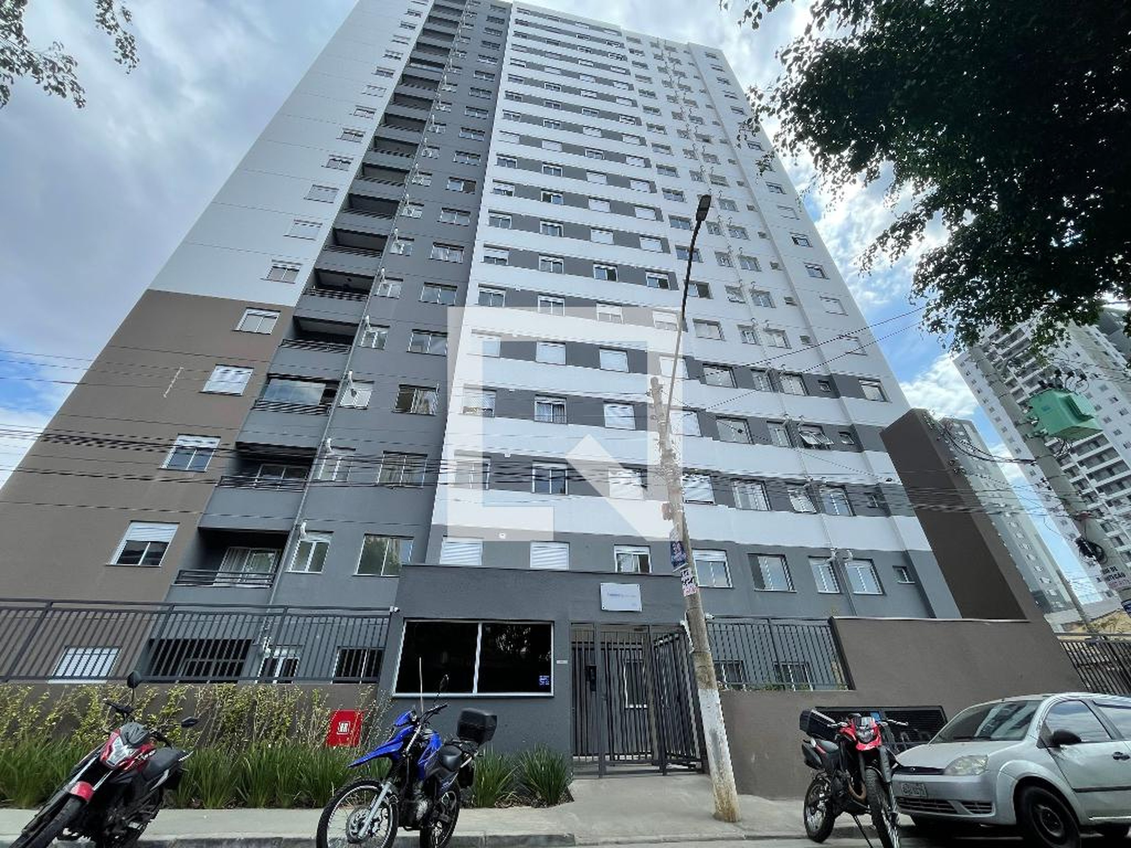 Fachada do Prédio Condomínio em Avenida Francisco Conde, 360