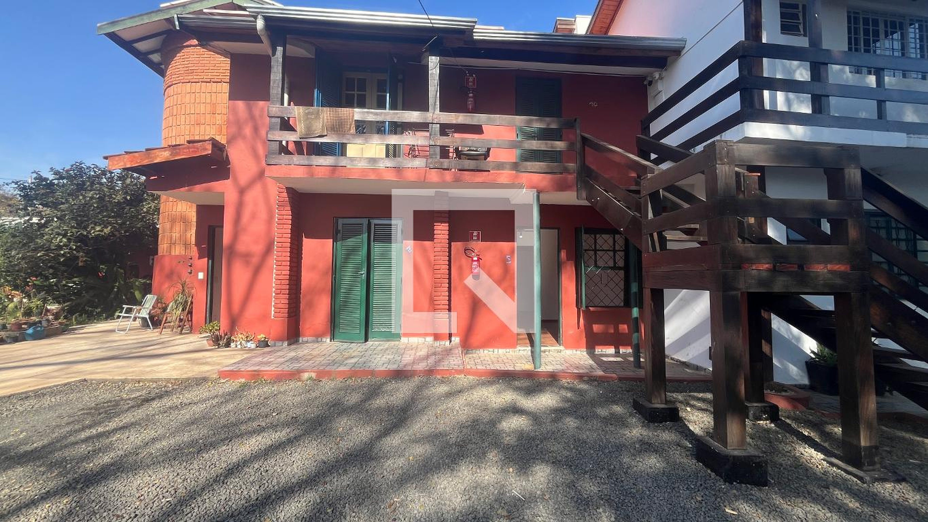 Fachada Condomínio em Rua Carlina Amália Grigol Gozzi, 270