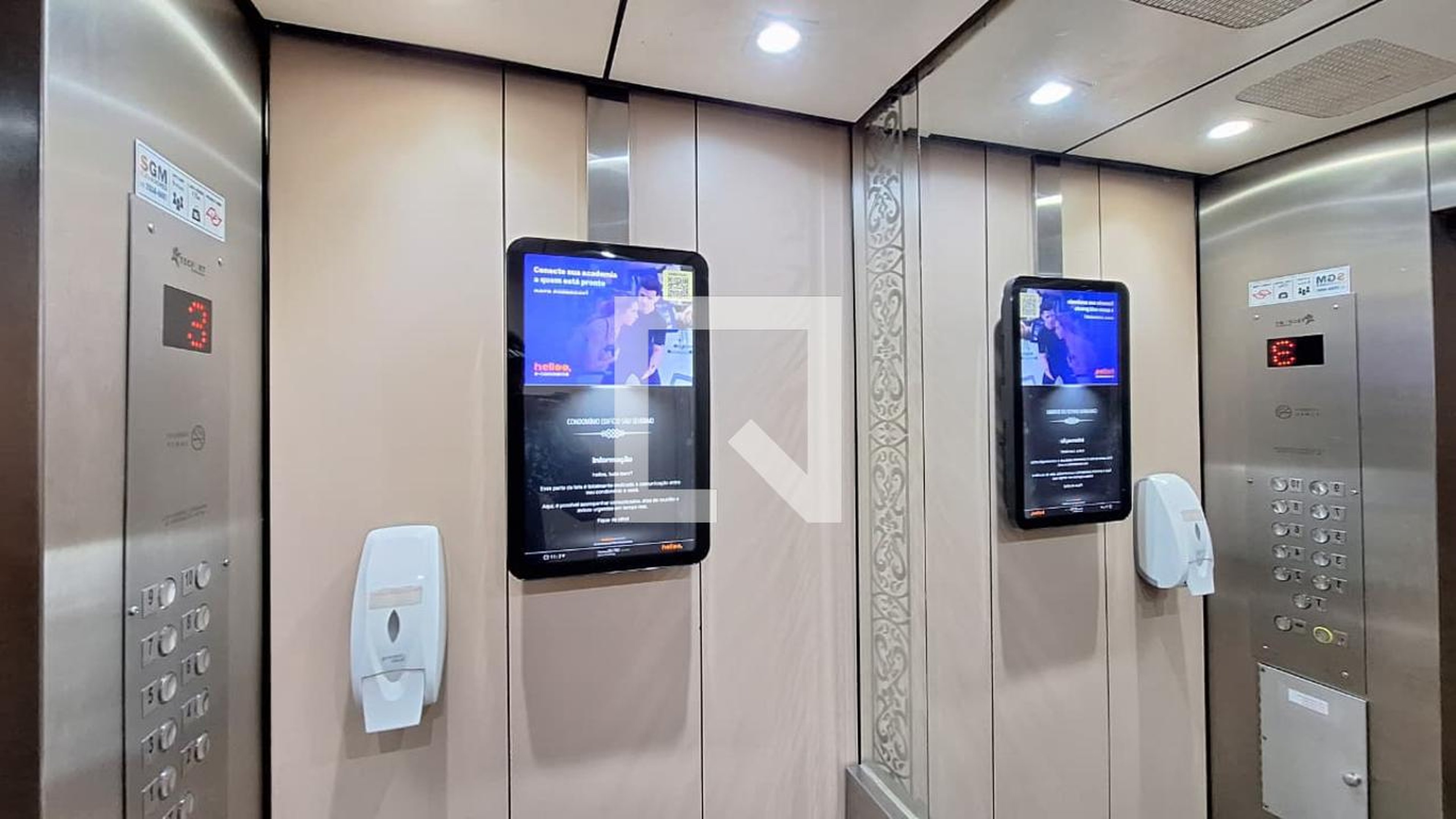 Elevador - Edifício São Severino