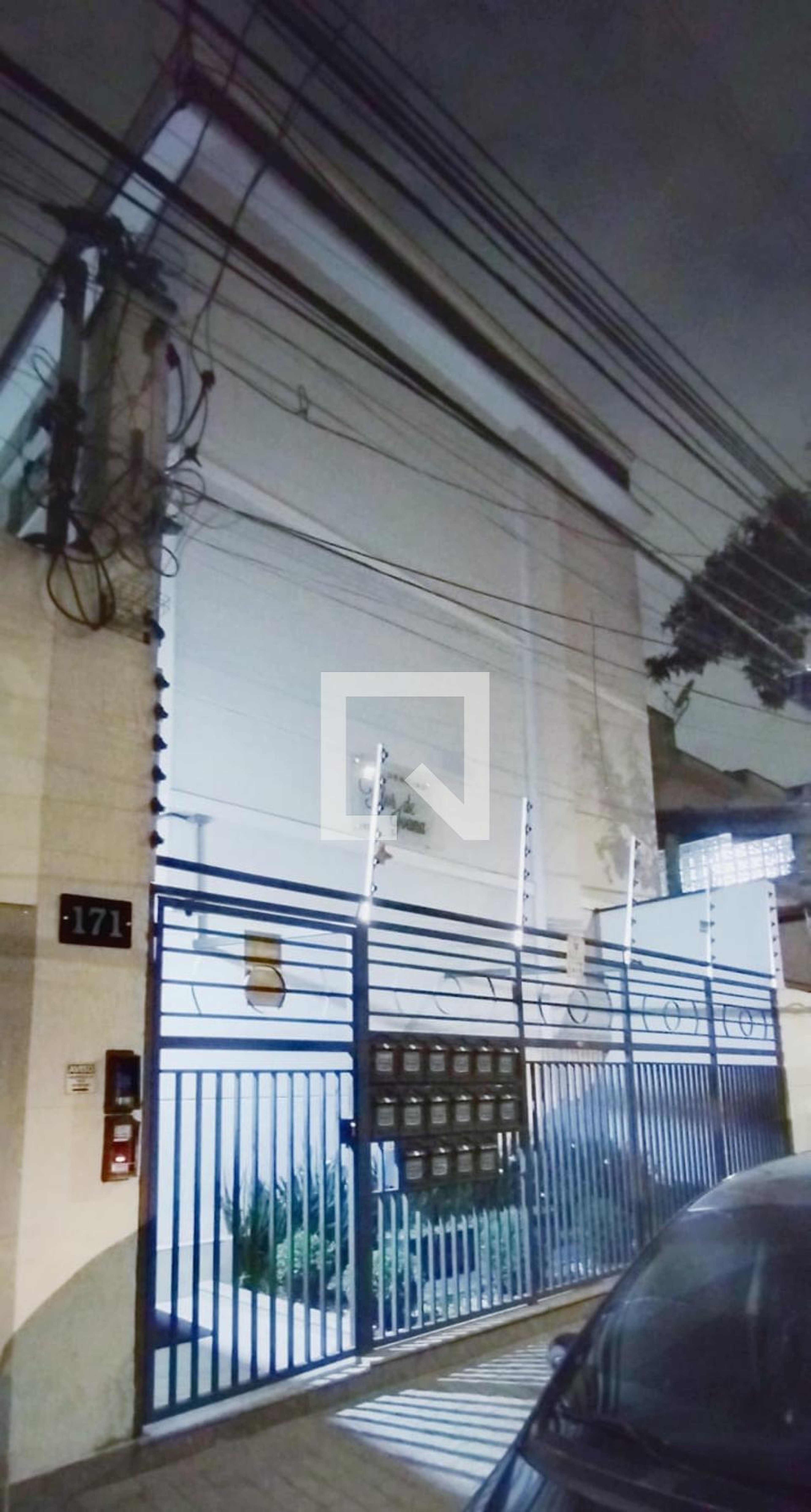 Fachada Condomínio em Rua Monsenhor Basílio Pereira, 171