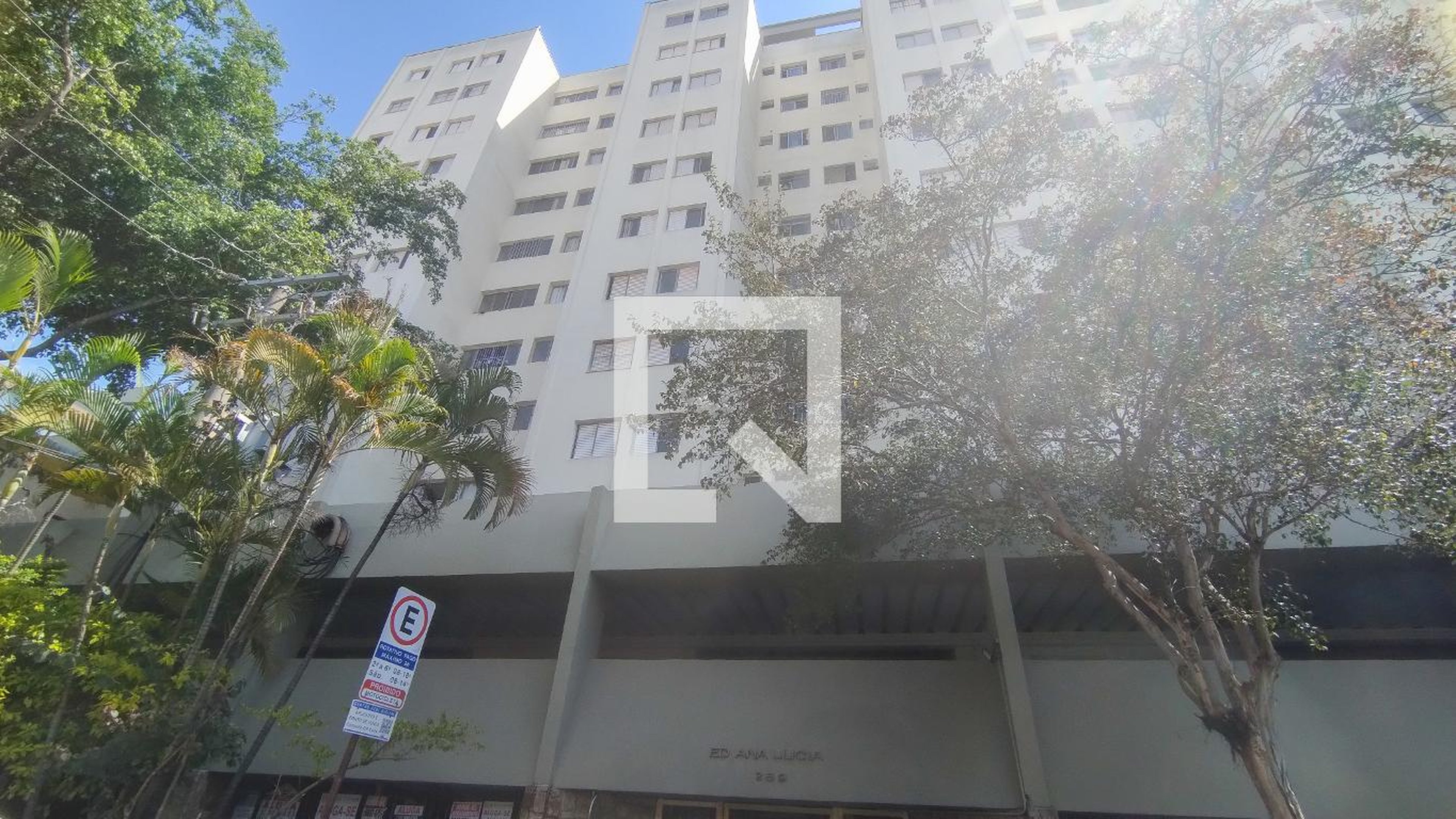 Fachada Edifício Ana Lúcia