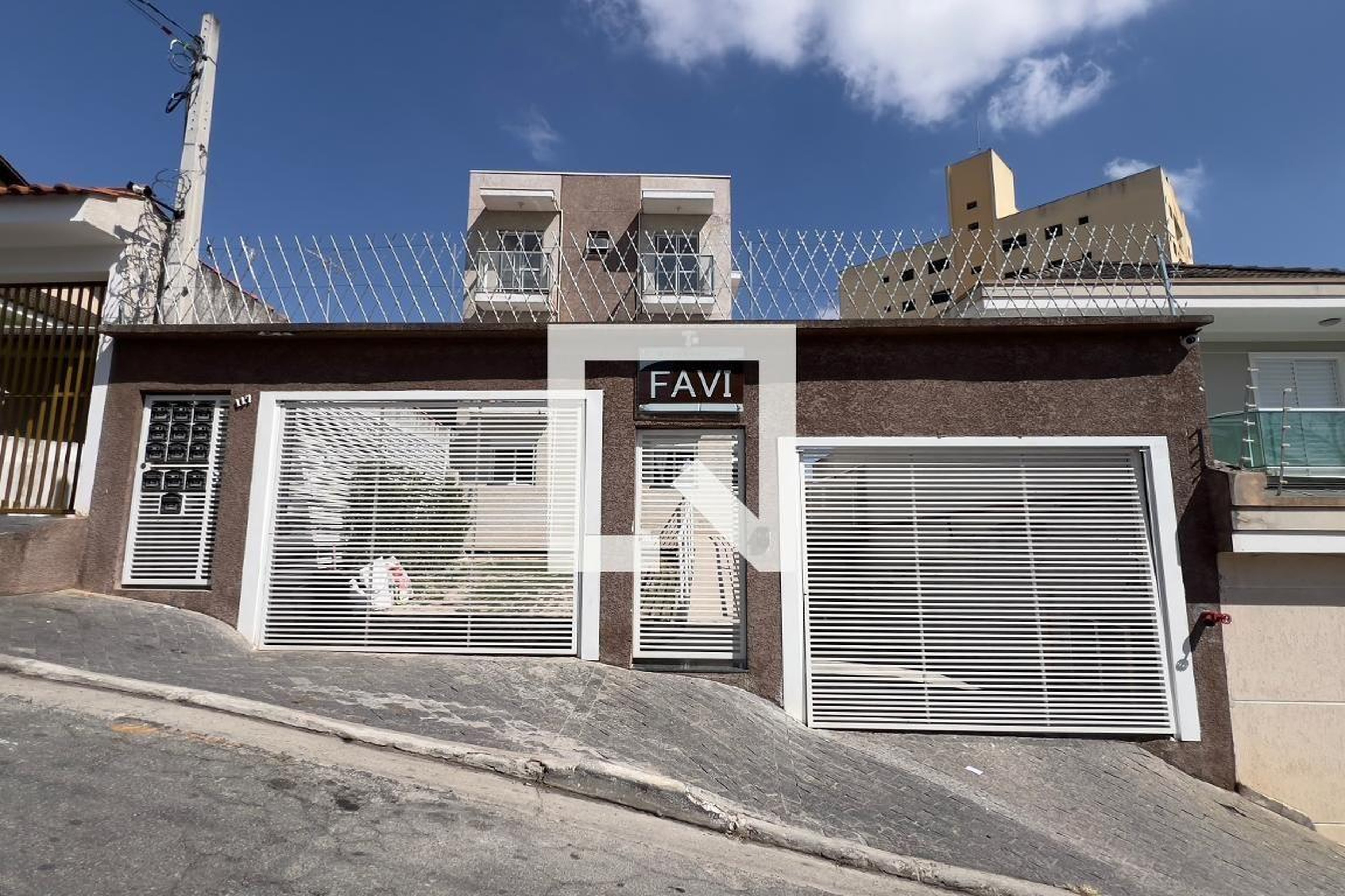Fachada Residencial FAVI