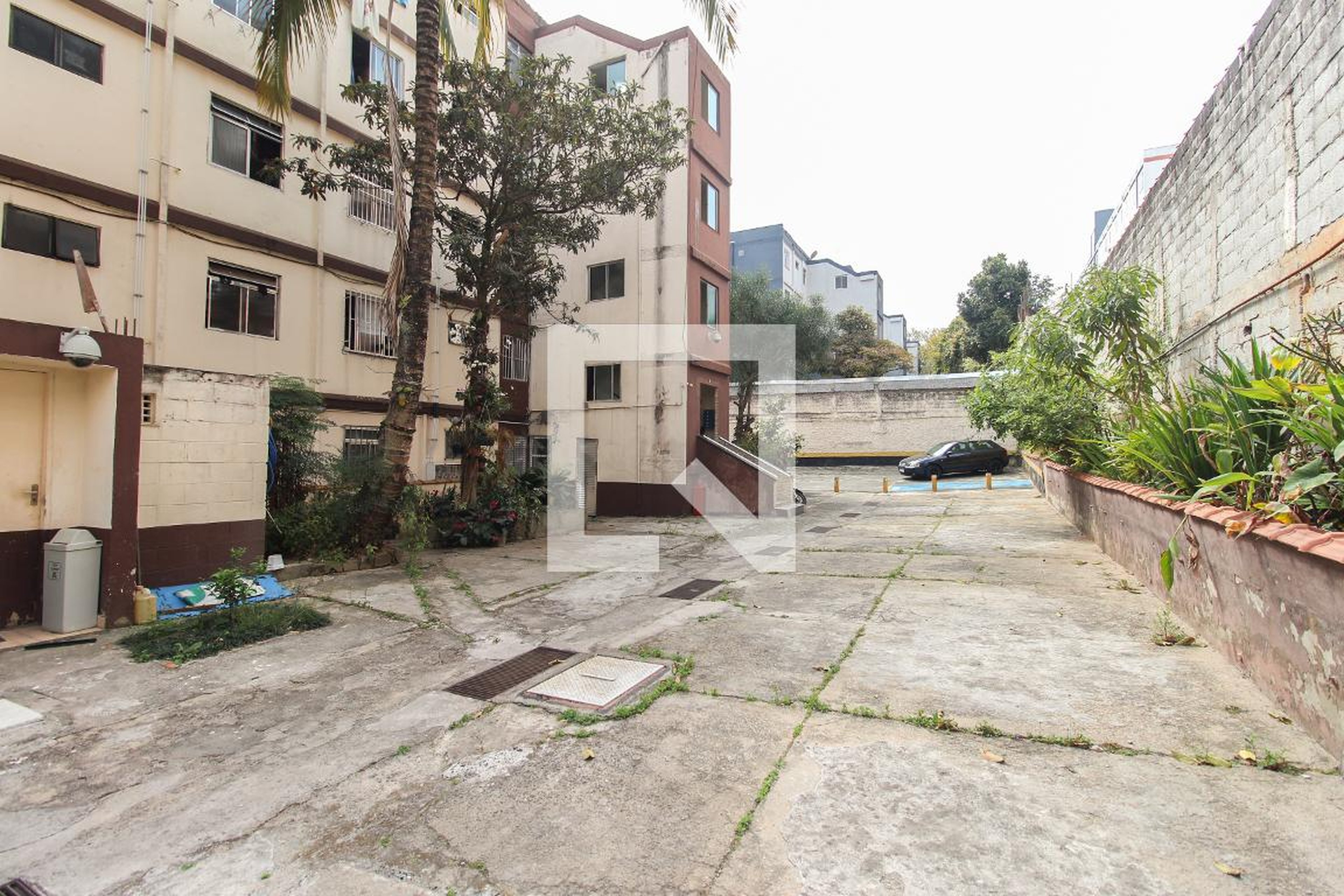 Área Comum - Pelicanos IV