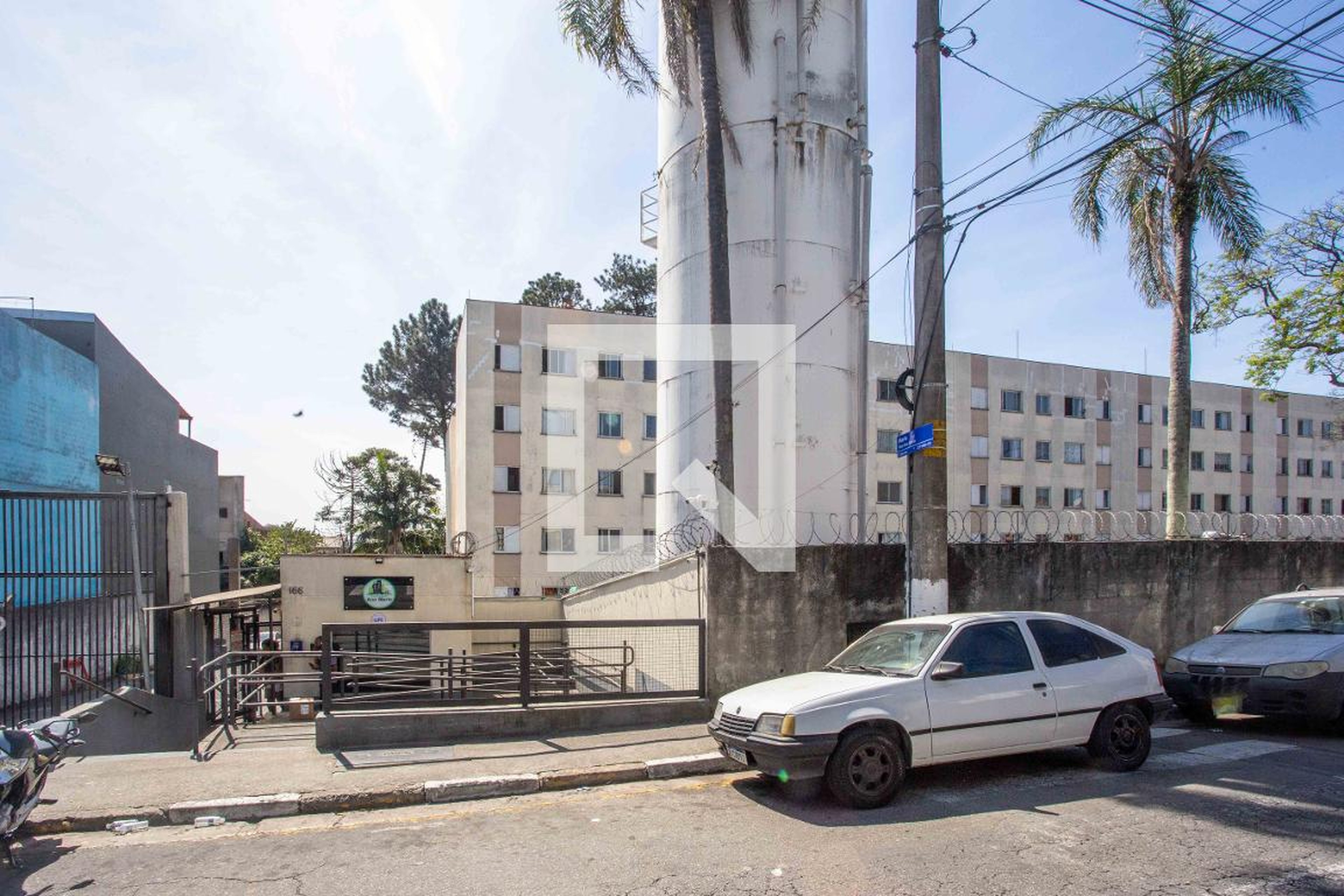 Fachada do condomínio Condomínio Ana Maria