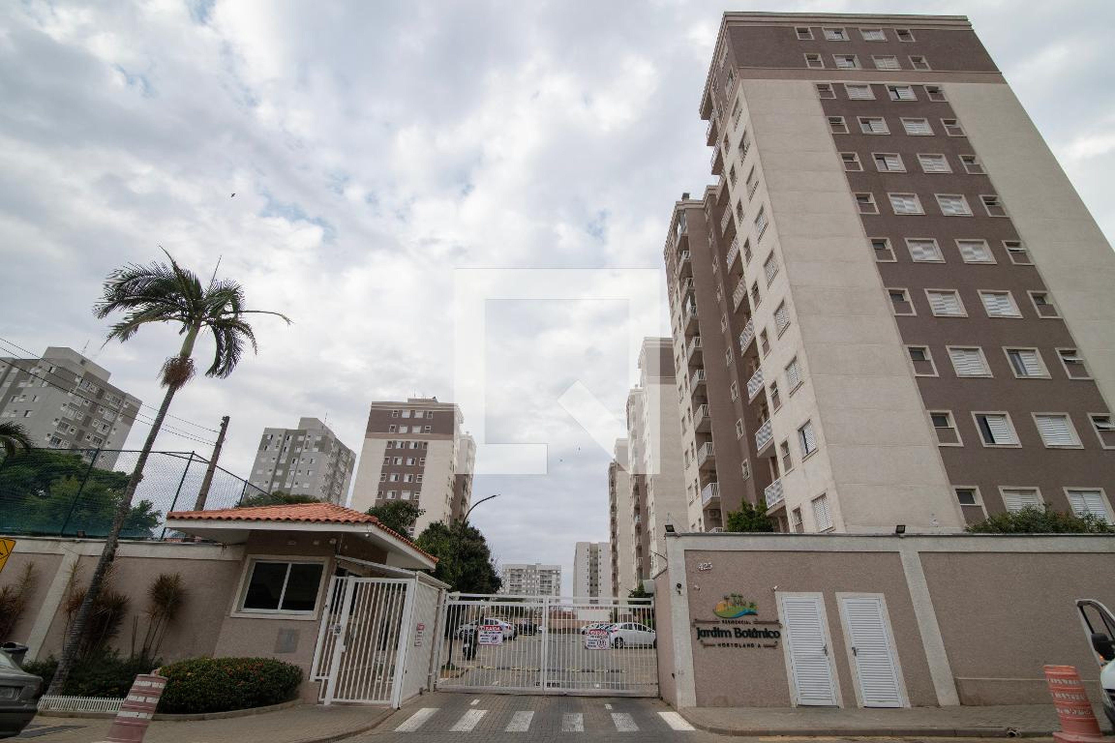Fachada do Condomínio Residencial Jardim Botânico