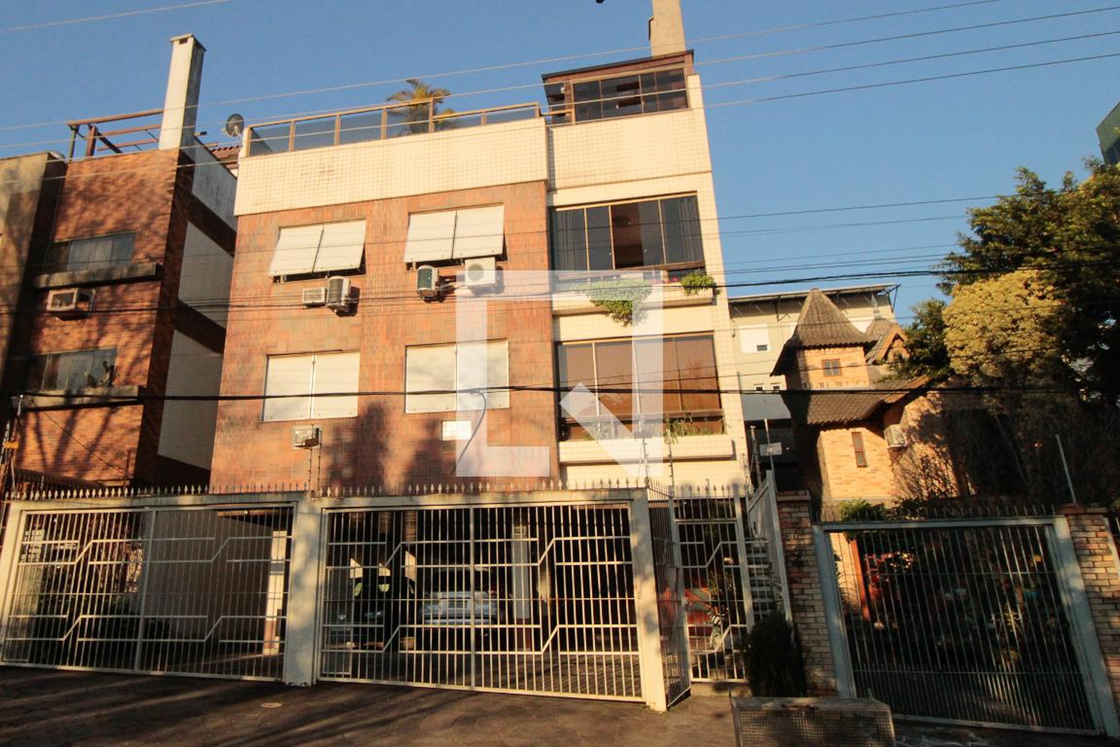 Fachada do Prédio Condomínio Ibiza