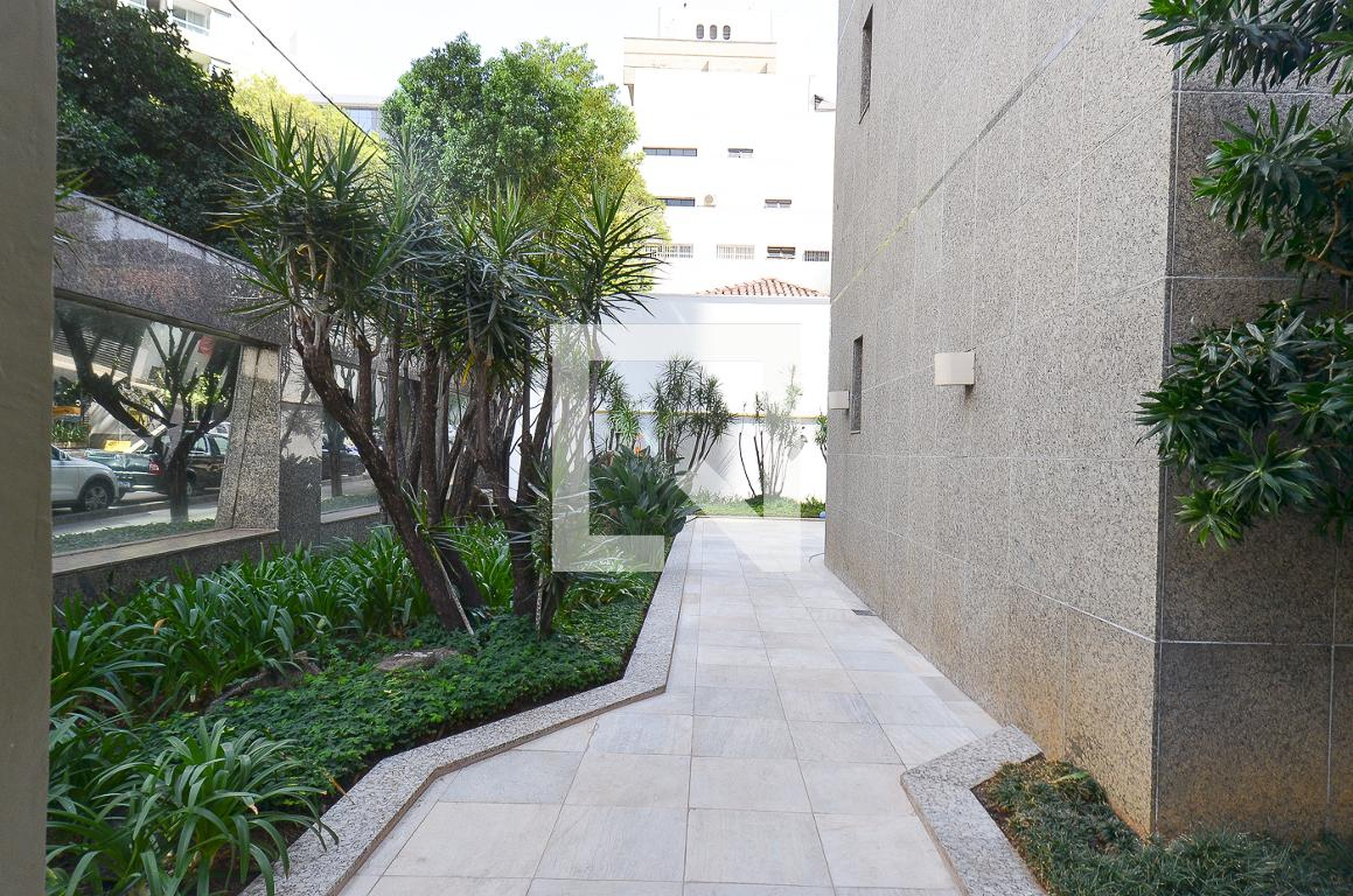 Entrada - Edifício Pedro Tavares Contijo